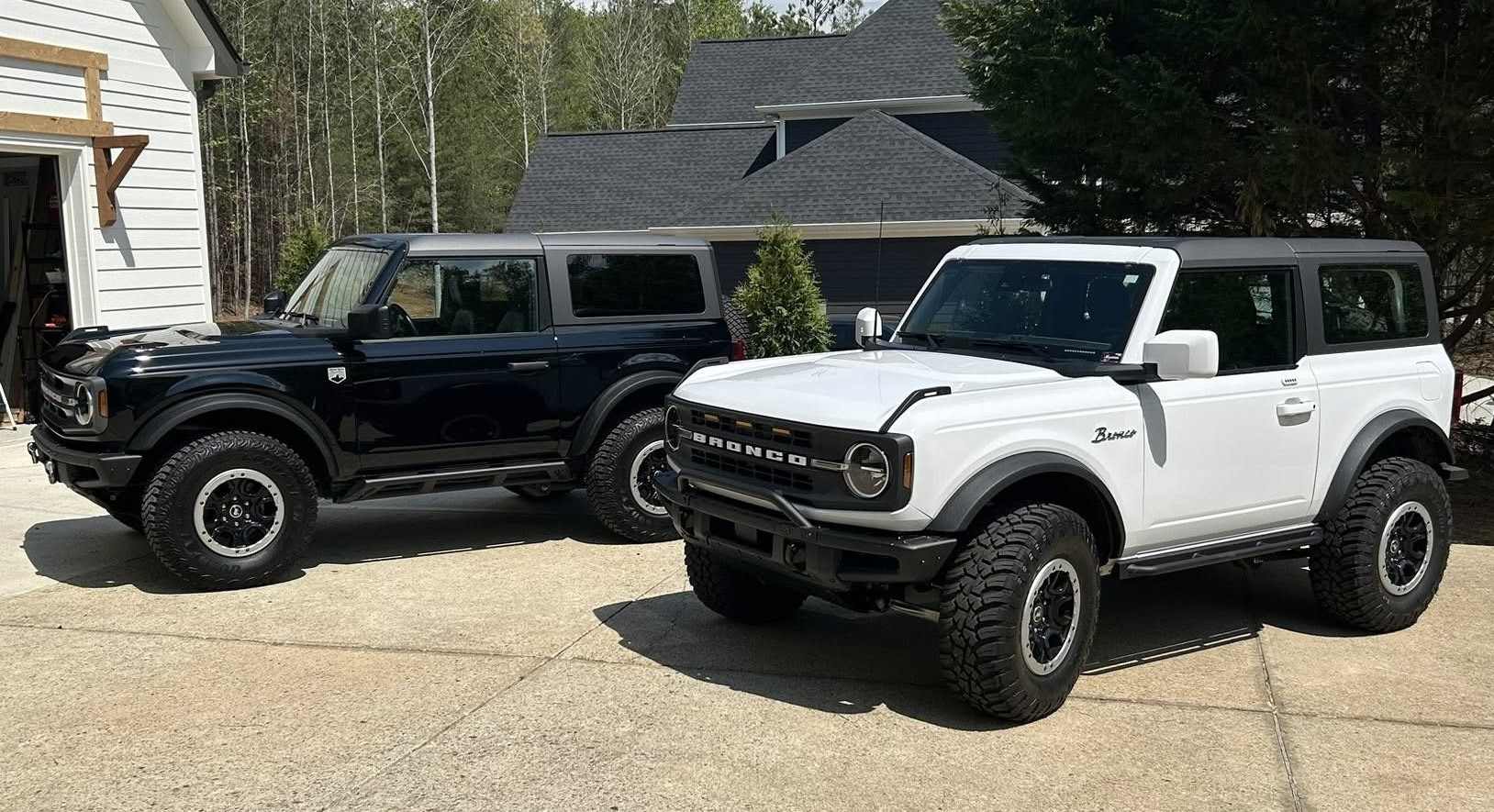 Ford Bronco Let's see the stablemates!!! small