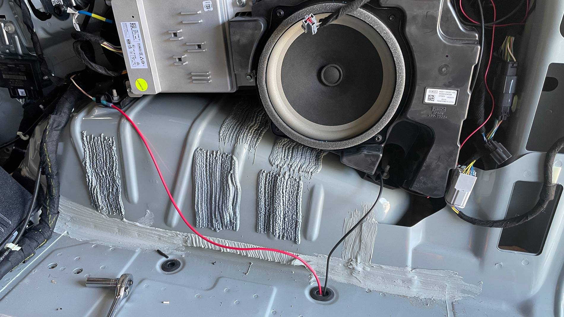 Ford Bronco Wolfbox G900Pro Install DIY How-To Writeup IMG_7622 2