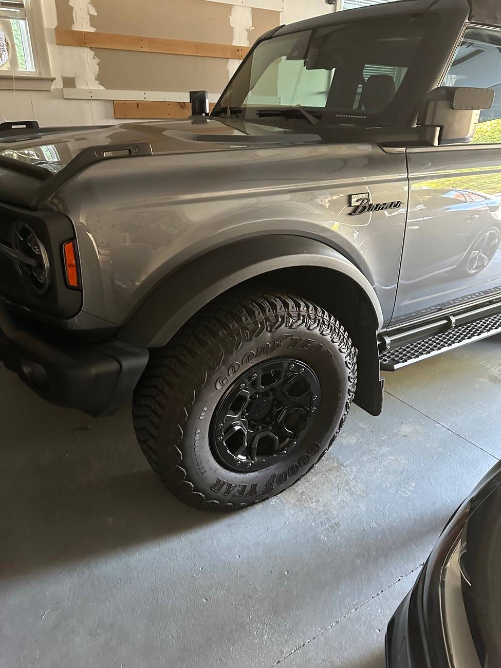Ford Bronco Blacked out wheels suggestions? IMG_8894