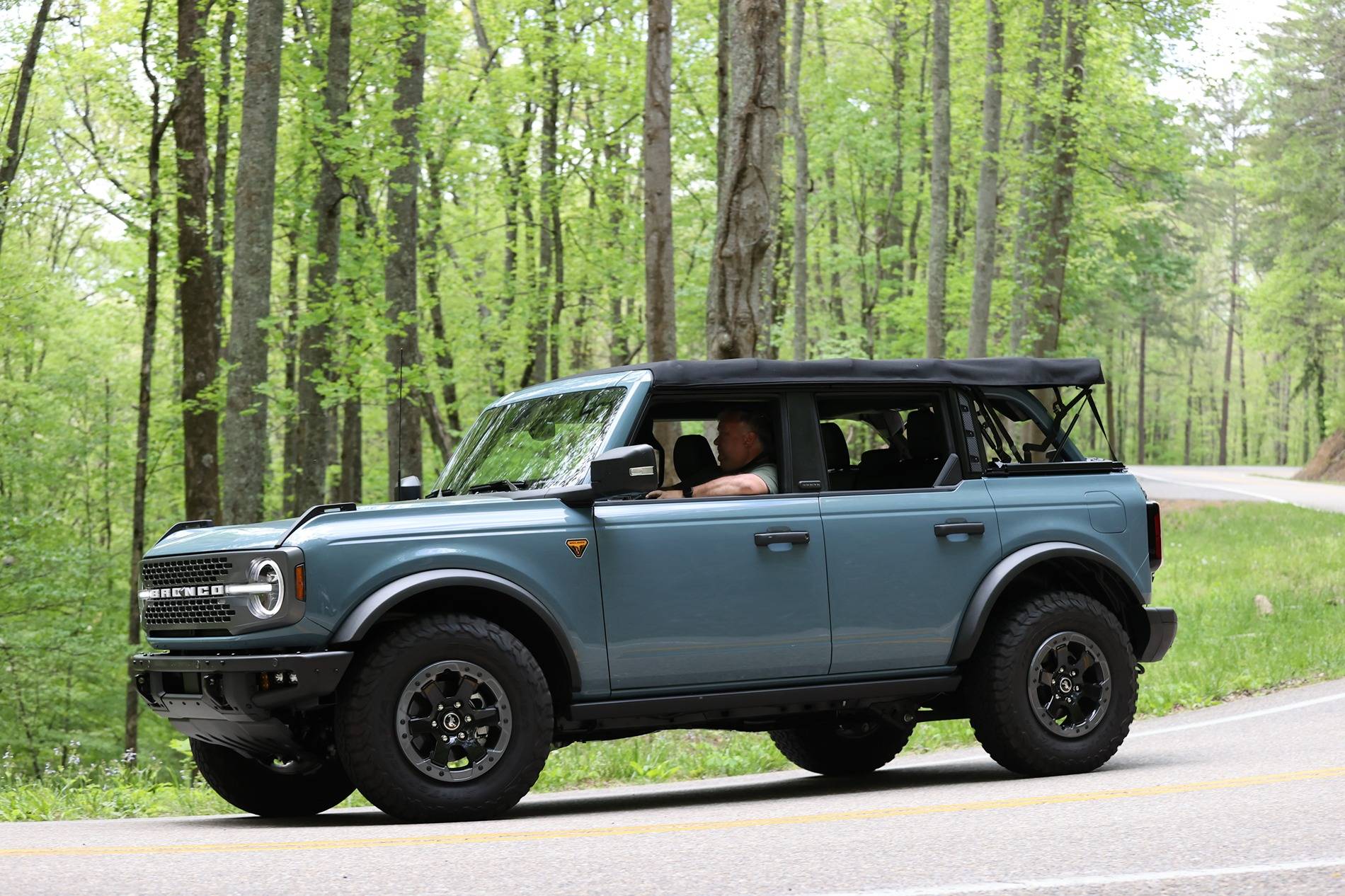 Ford Bronco Let's see the stablemates!!! '15894870-129Slayer
