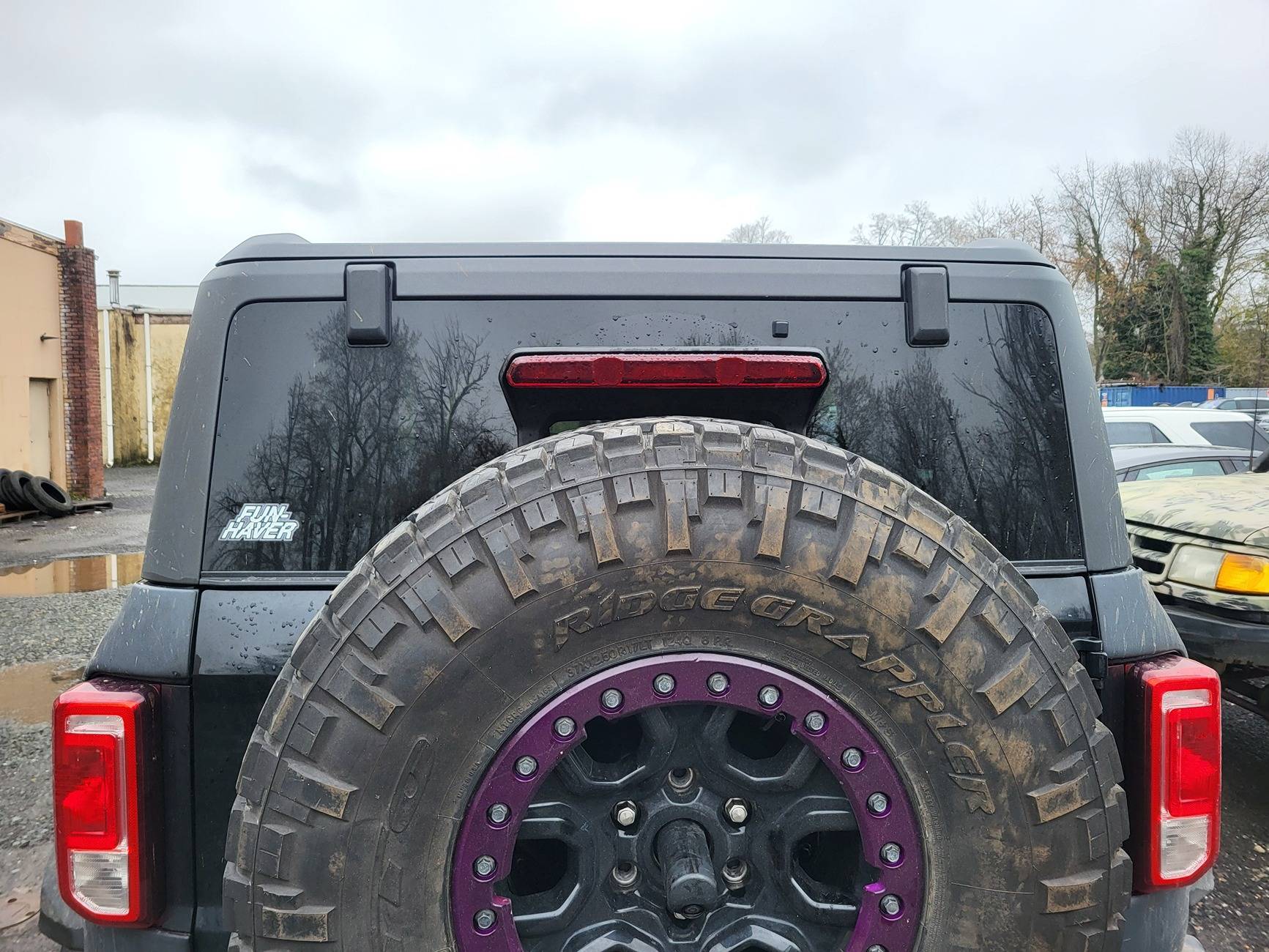Ford Bronco Raptor style- third brake light options. 20250412_115618