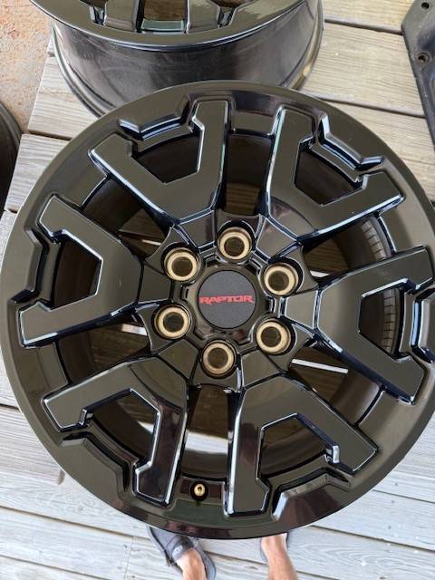 Ford Bronco Custom Raptor OEM Wheel Center Caps ca