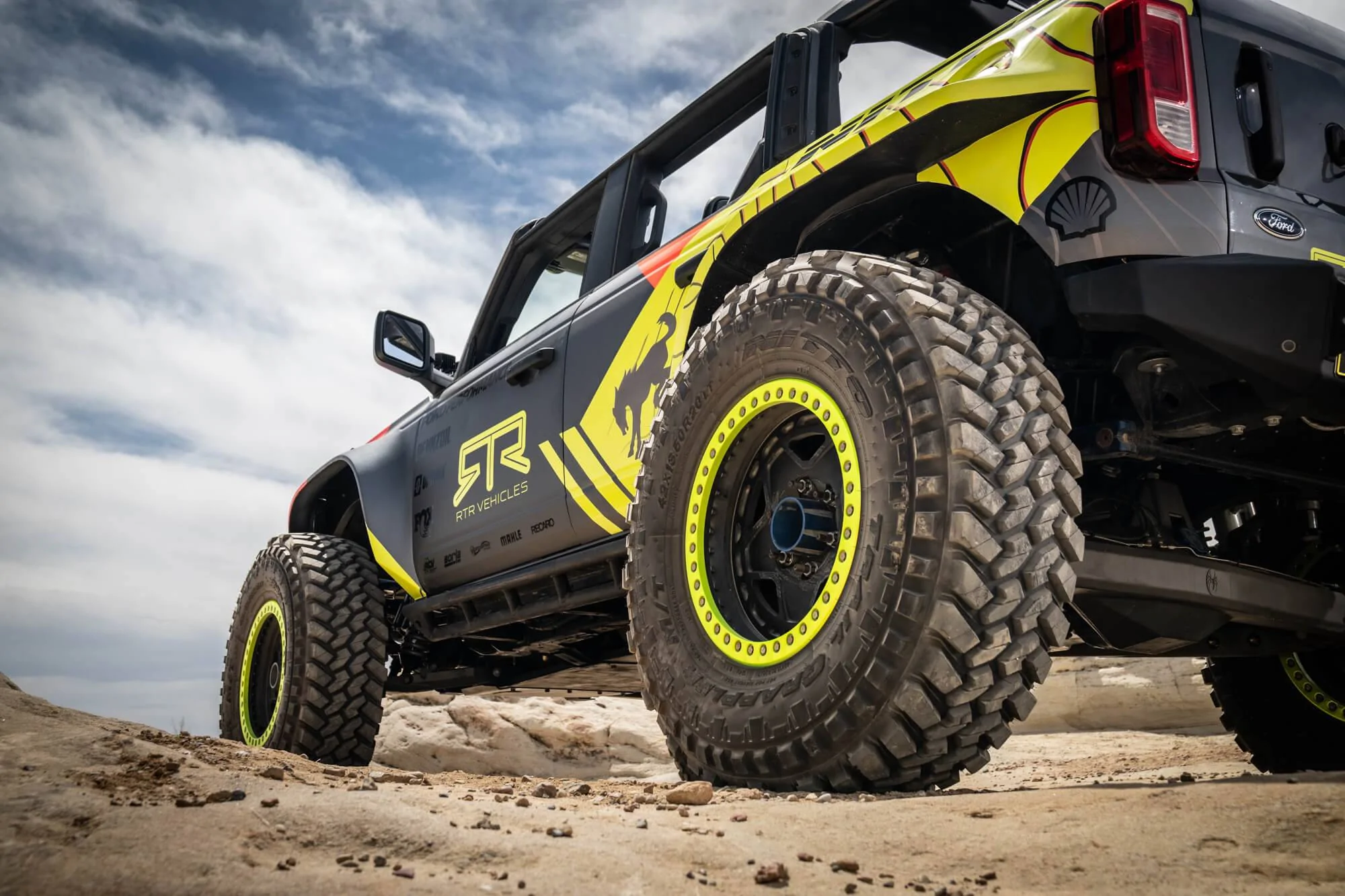 Ford Bronco RTR V8 (Supercharged Godzilla?) Bronco Teased Ahead of Moab Easter Road Safari Debut (by Vaughn Gittin & Loren Healy Tease) DSC01012