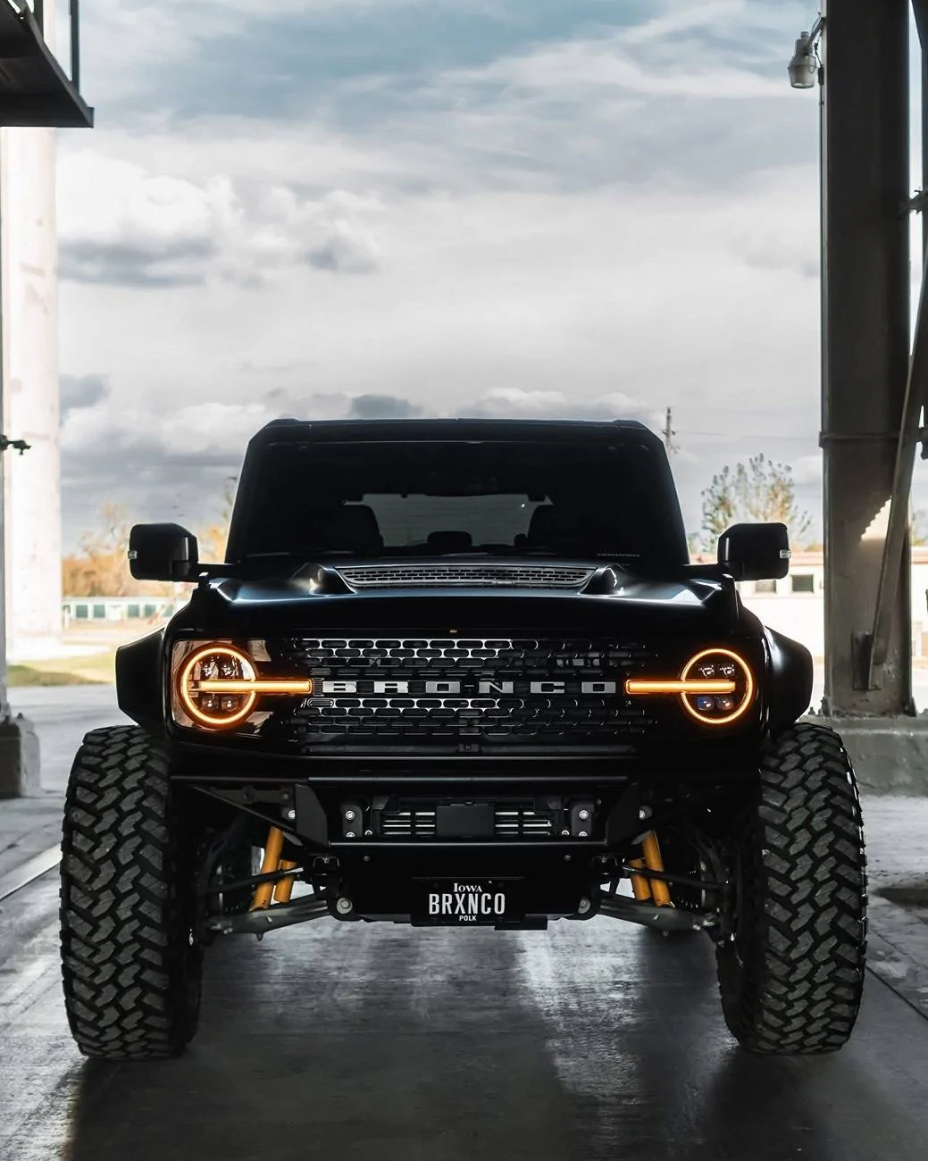 Ford Bronco Build thread: mid travel Funhaver widebody build progress IMG_2045