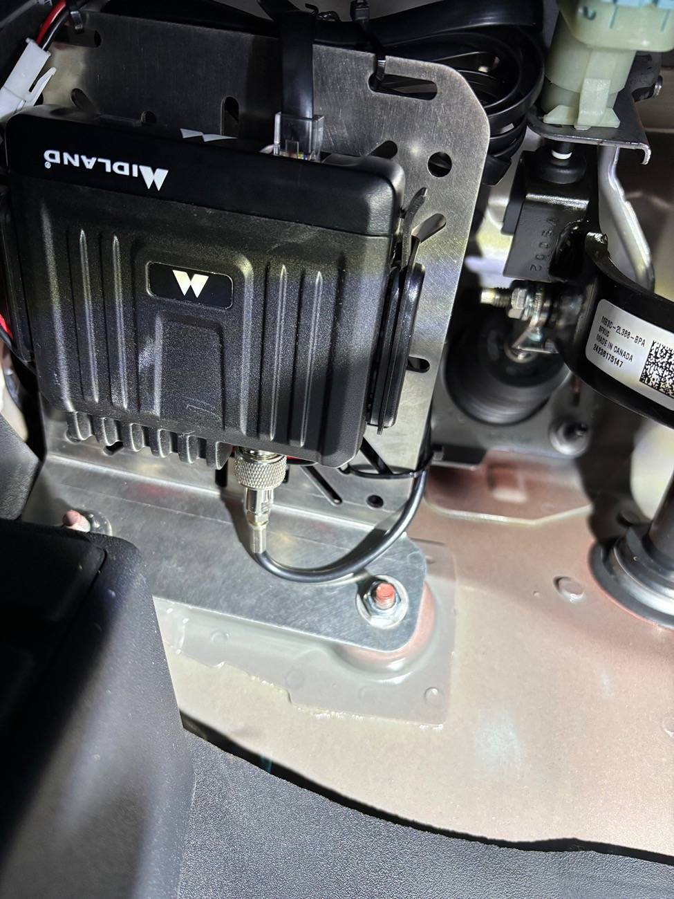 Ford Bronco New mounting bracket available for another unused space IMG_0214