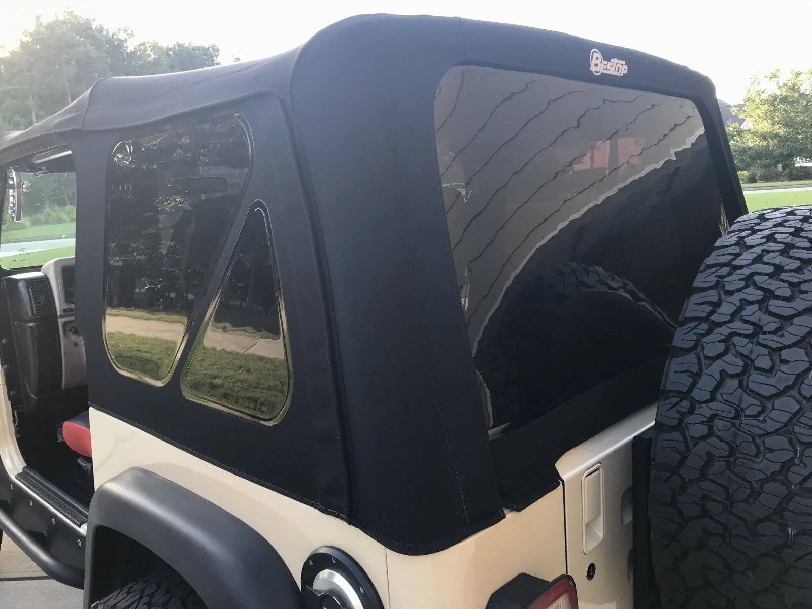 Ford Bronco Besttop logo removal??? IMG_4793