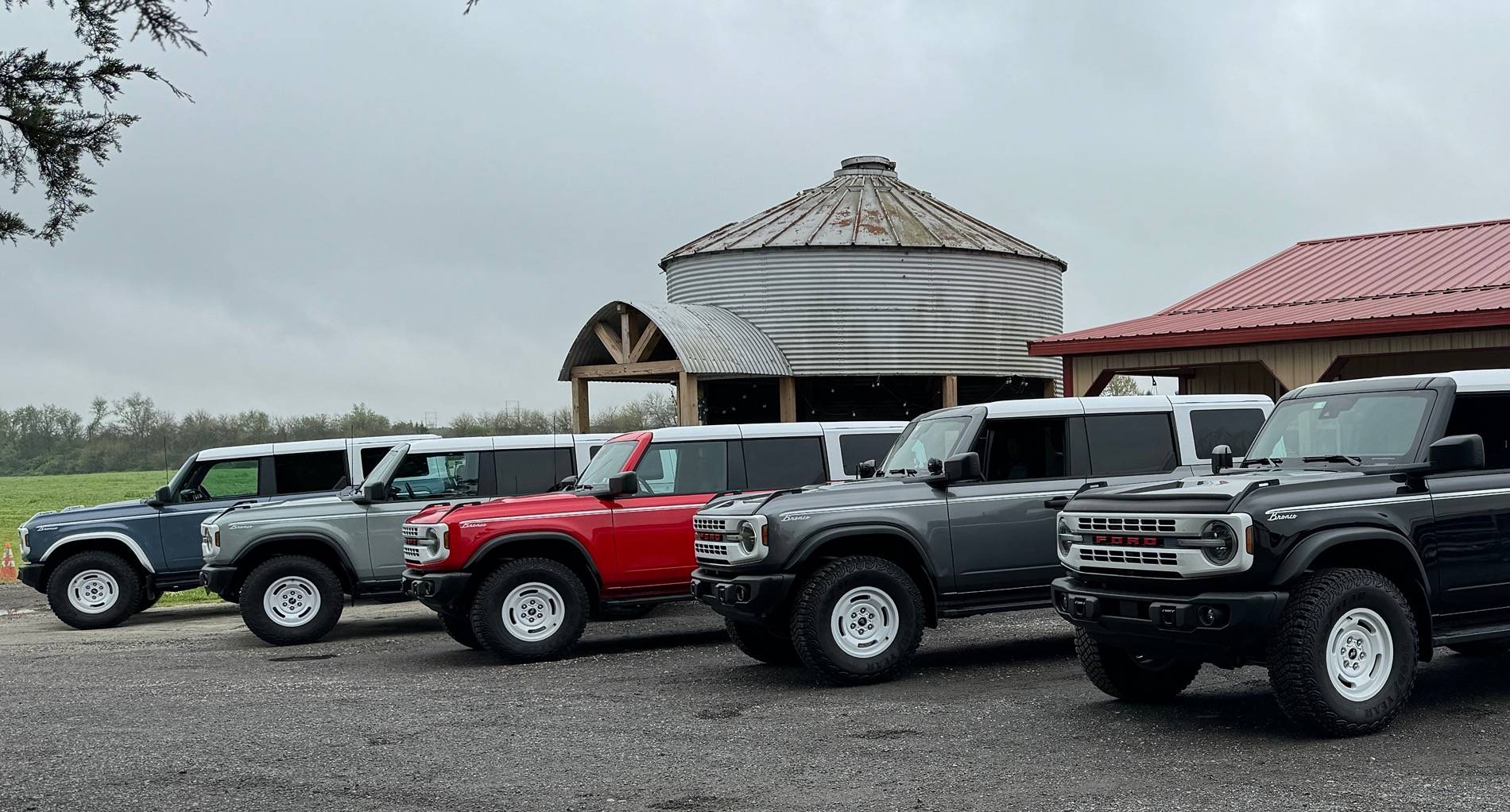 Ford Bronco HERITAGE EDITION Bronco Club IMG_7772