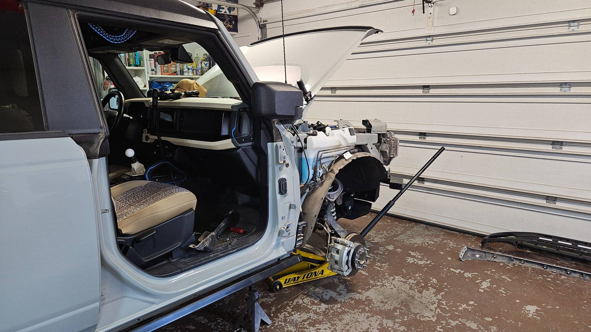 Ford Bronco What did you do TO / WITH your Bronco today? 👨🏻‍🔧🧰🚿🛠 20250419_154138