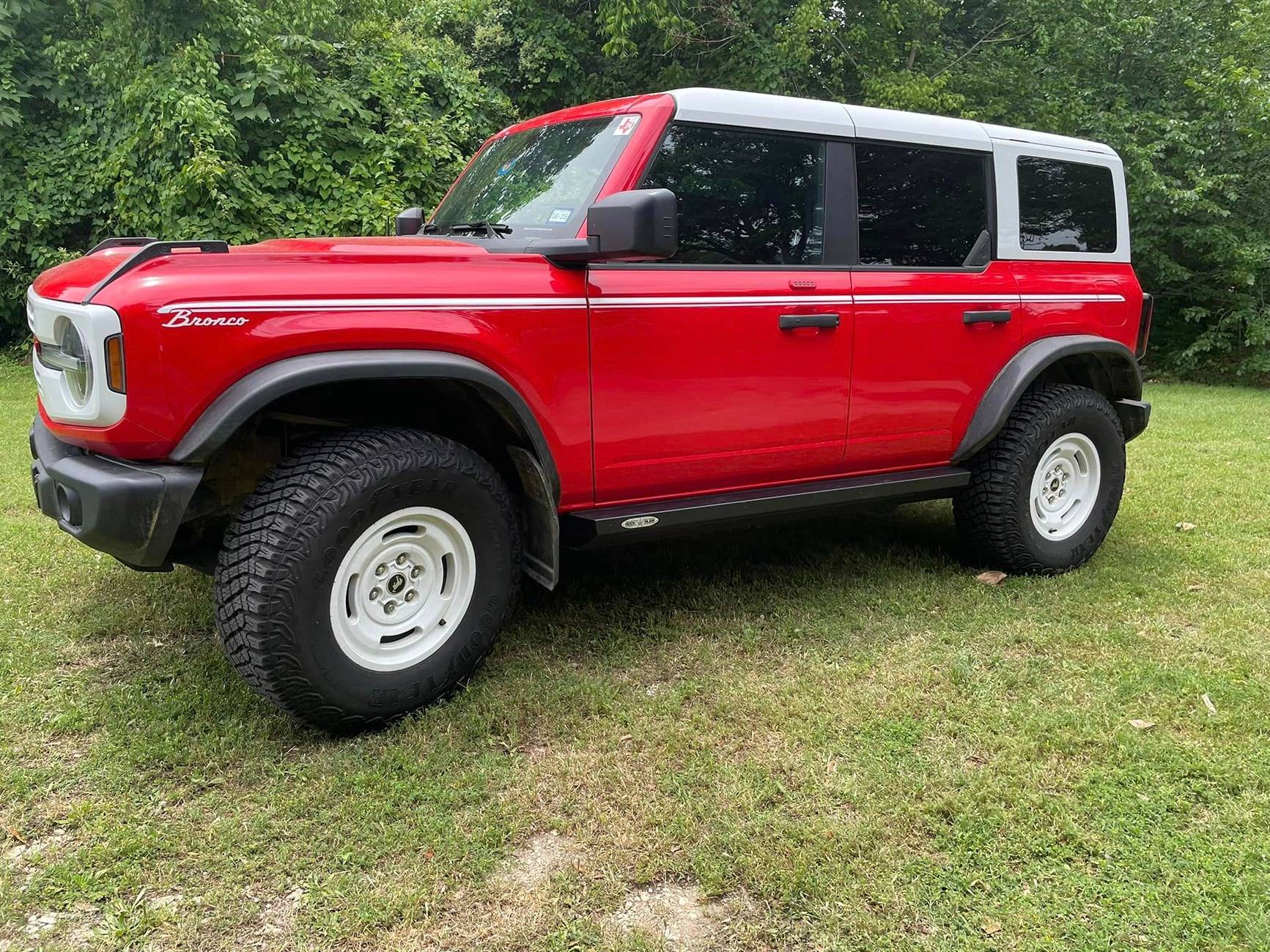 Ford Bronco Way To Go AMB! RSE Step Sliders 2