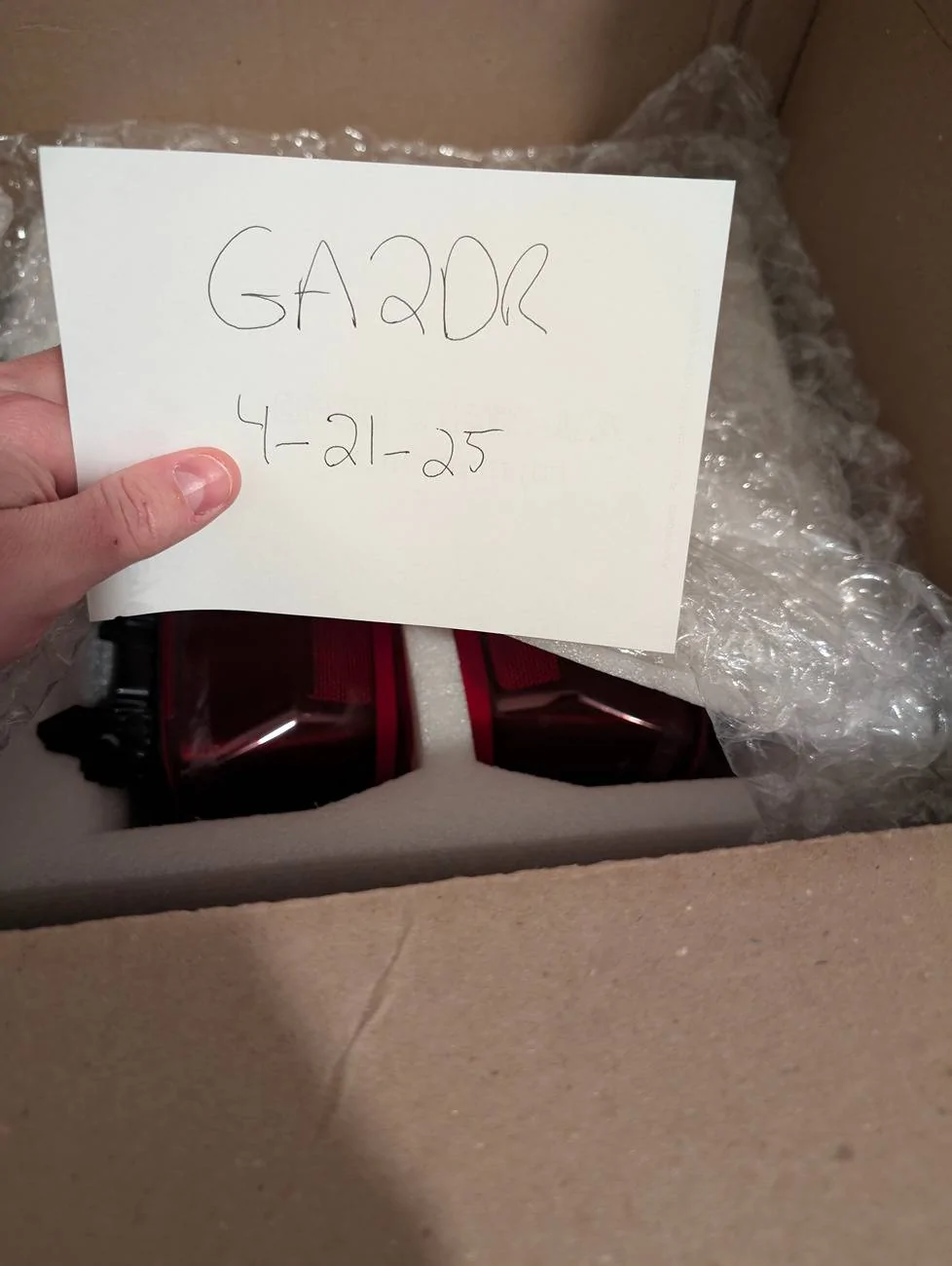 Ford Bronco OEM Halogen Tail Lights PXL_20250422_004627934.RAW-01.COVER