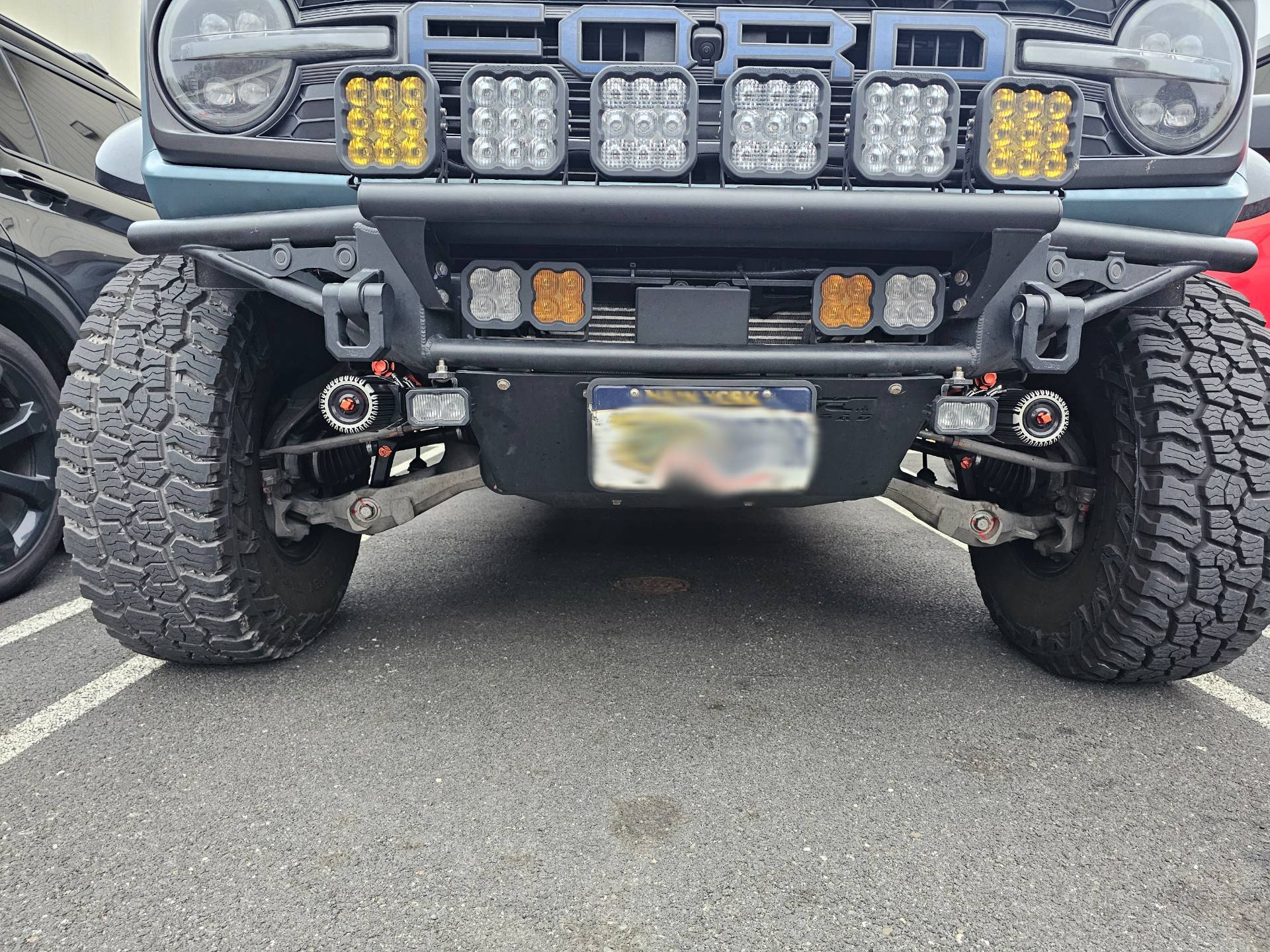 Ford Bronco Fox factory 3.2 . It's alive! 1000140308