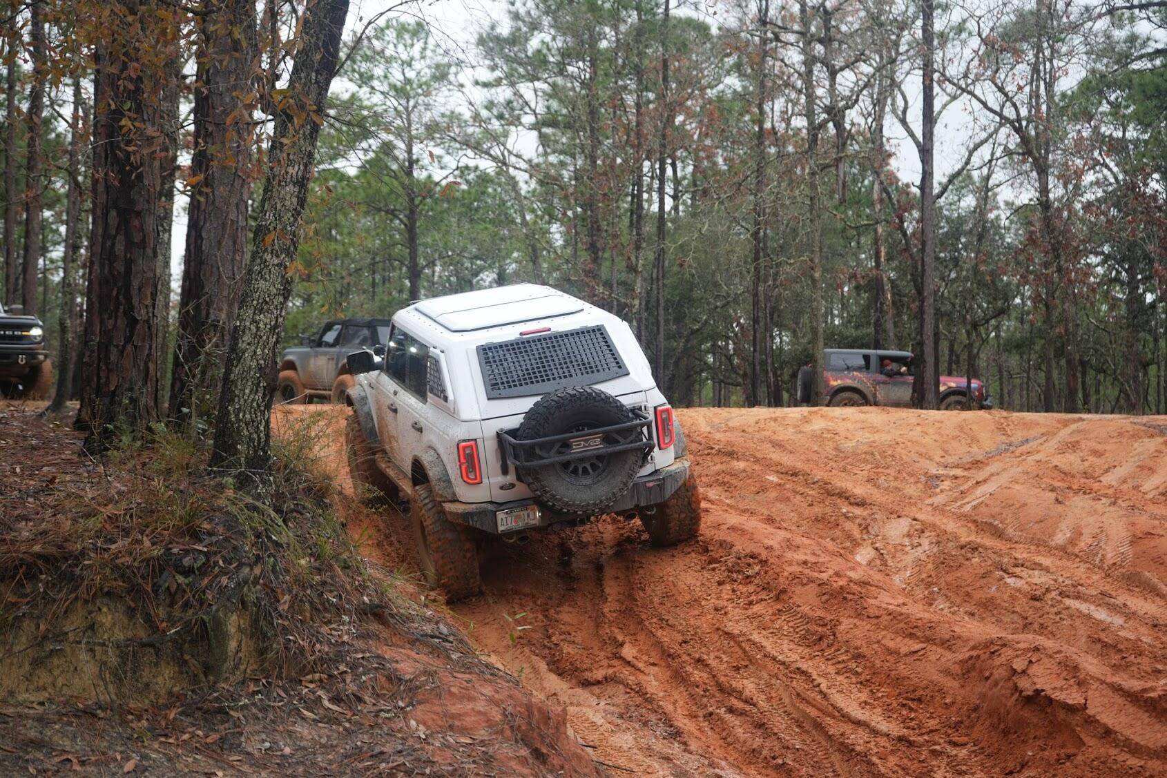 Ford Bronco Admit it, your rig is a "mall crawler"... 1745508075461-er