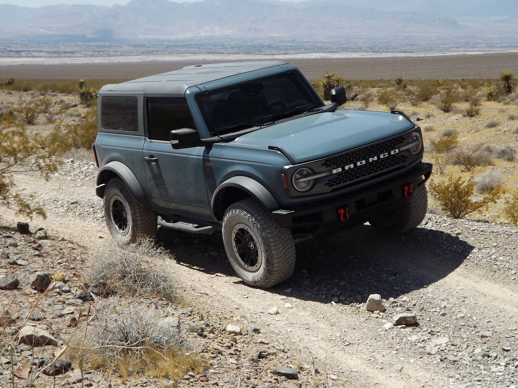 Ford Bronco Admit it, your rig is a "mall crawler"... DSCF1535.JPG