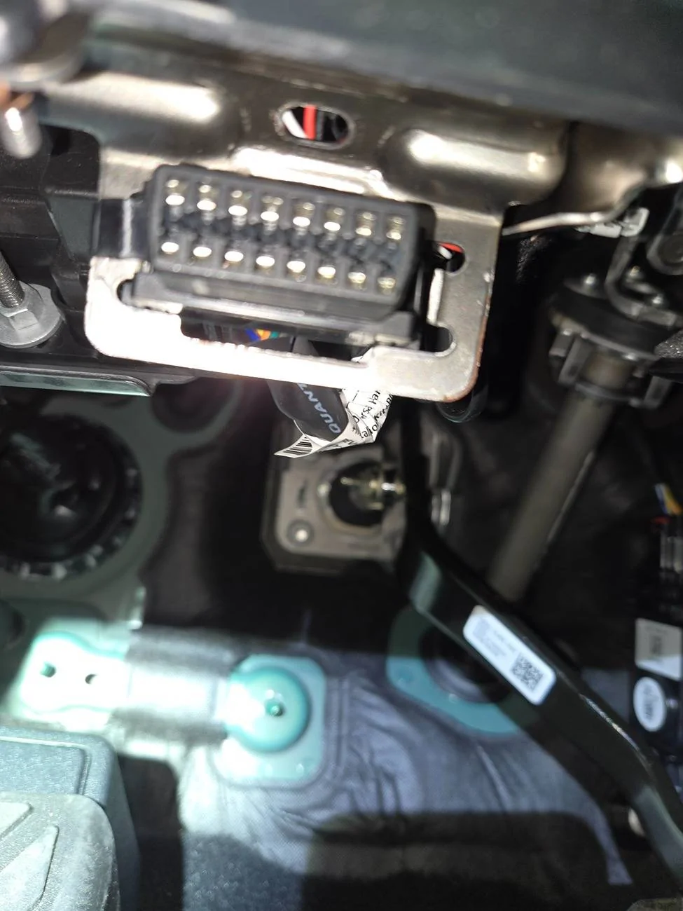 Ford Bronco Found a GPS tracker installed on vehicle without my approval 1000006370