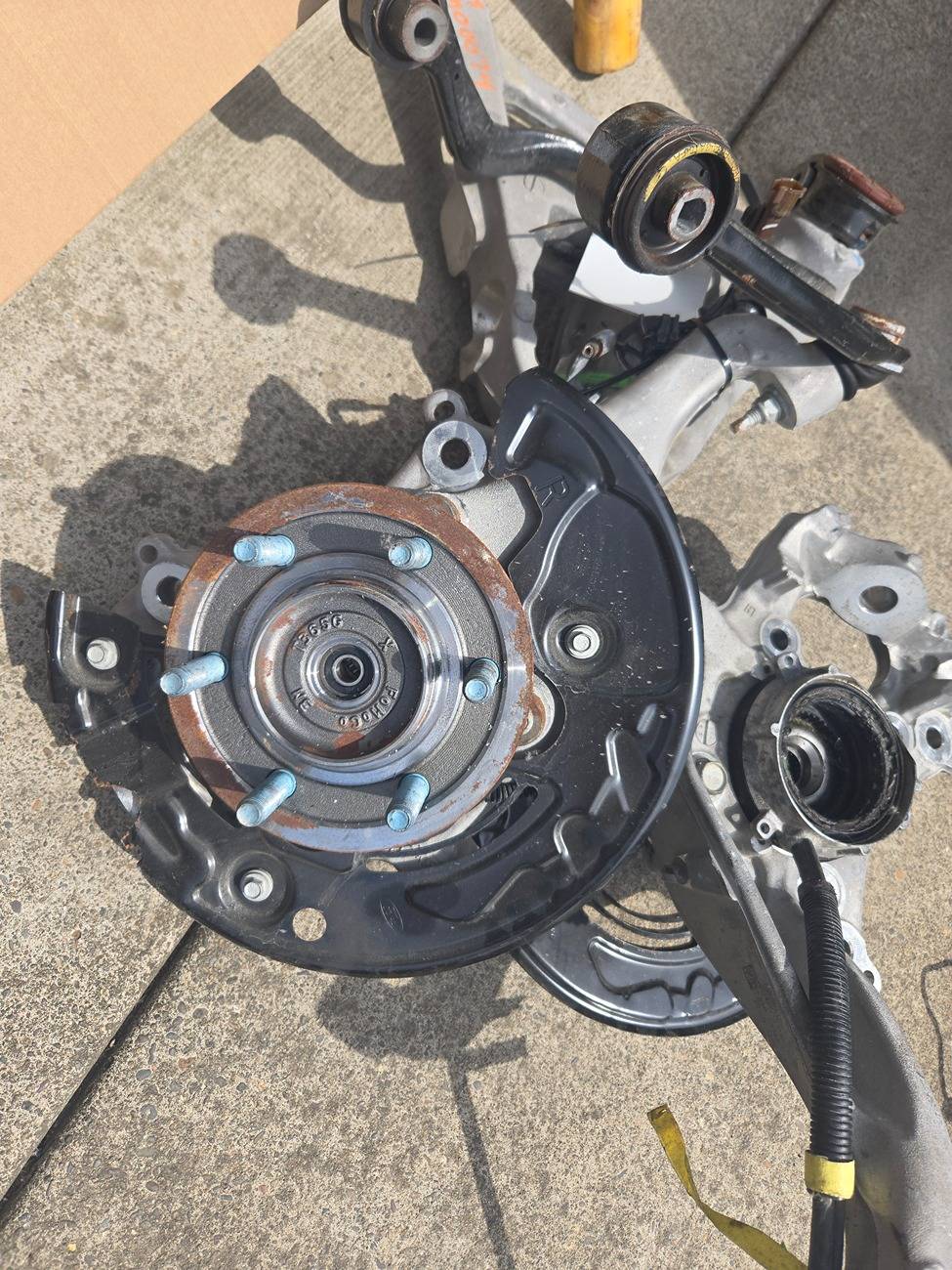 Ford Bronco 2023 Bronco  RAPTOR front suspension,  live valve shocks, UCAs LCAs 20250425_124440