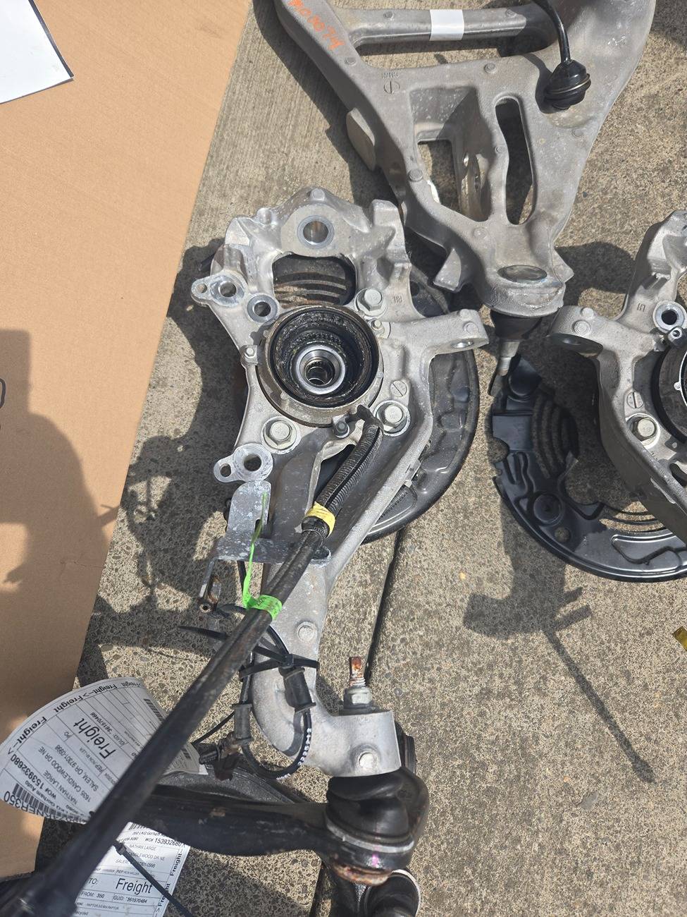 Ford Bronco 2023 Bronco  RAPTOR front suspension,  live valve shocks, UCAs LCAs 20250425_124326