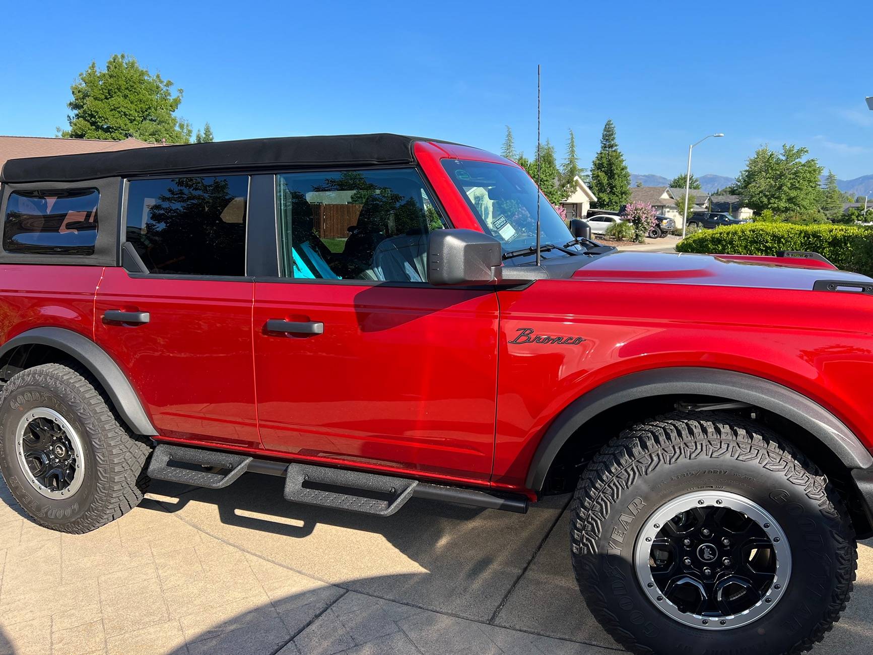 Ford Bronco Admit it, your rig is a "mall crawler"... IMG_1976