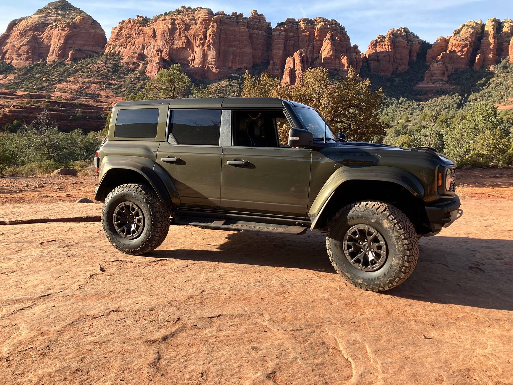Ford Bronco New to 6G- 24 Braptor IMG_8201