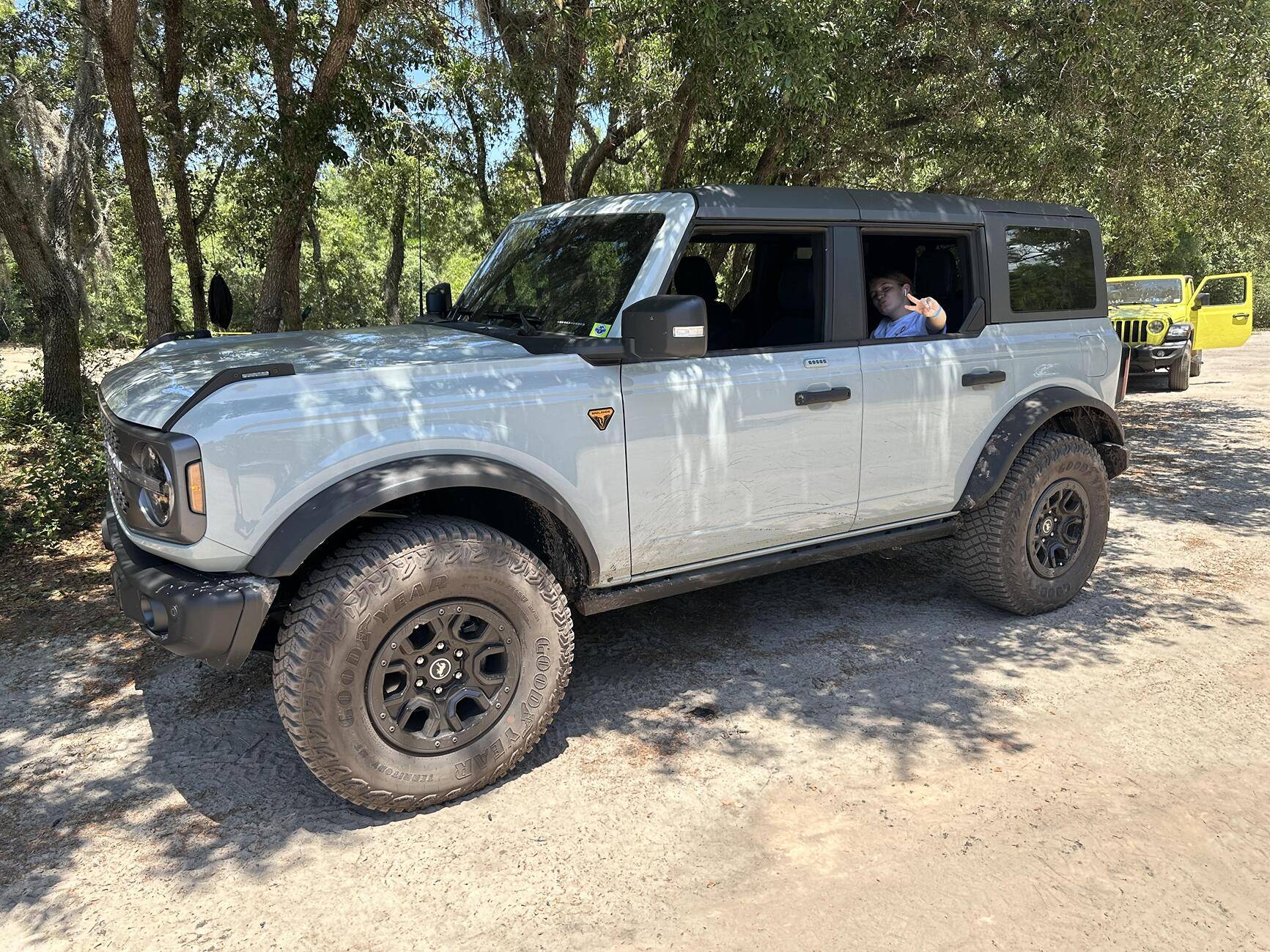 Ford Bronco Admit it, your rig is a "mall crawler"... 1745725617115-3