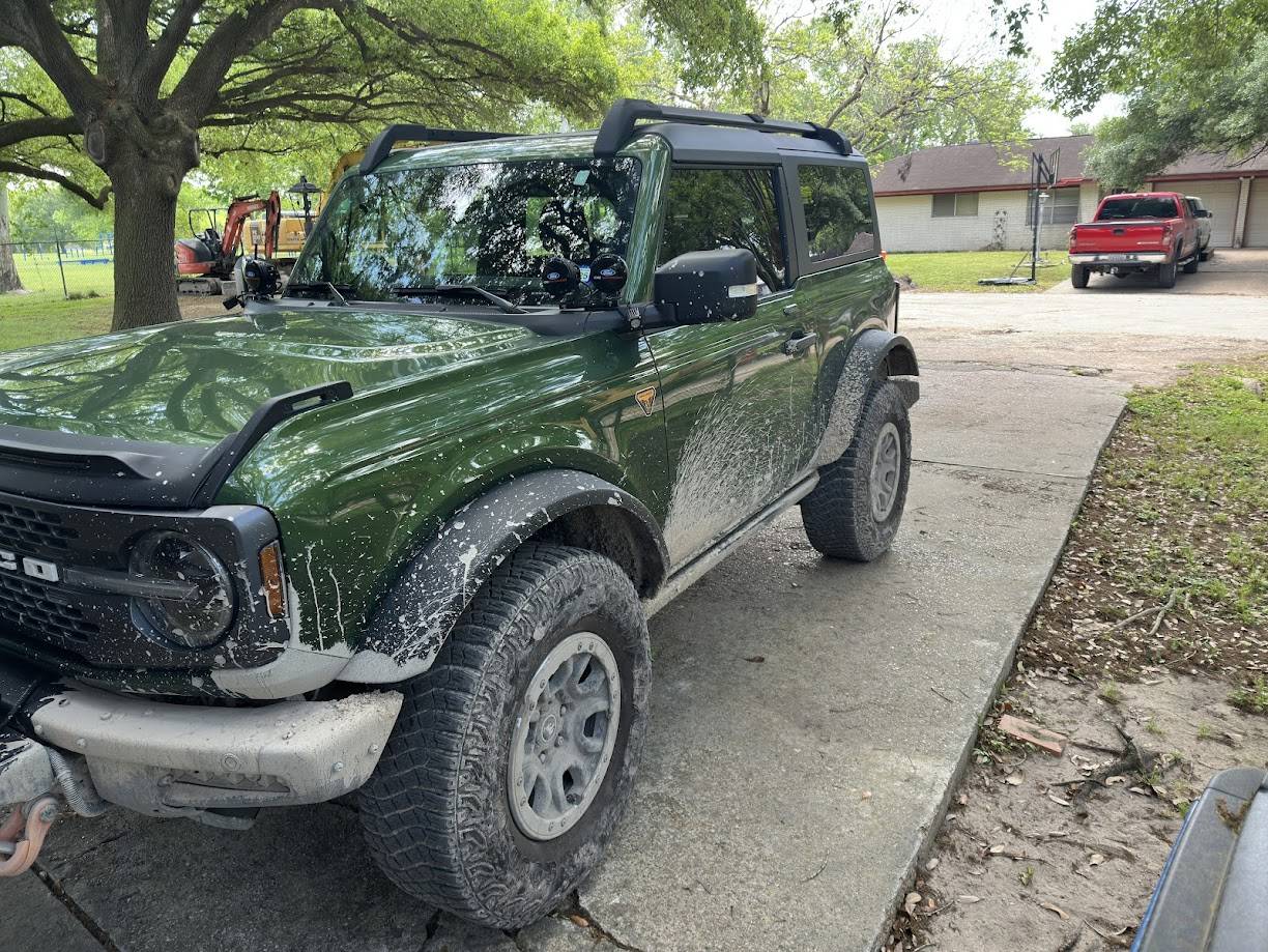 Ford Bronco Admit it, your rig is a "mall crawler"... IMG_2539