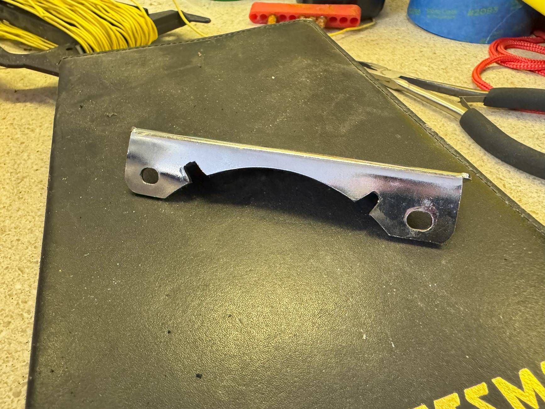 Ford Bronco On-board auto-stop air compressor $200 - DIY setup 20250315_184319579_iOS