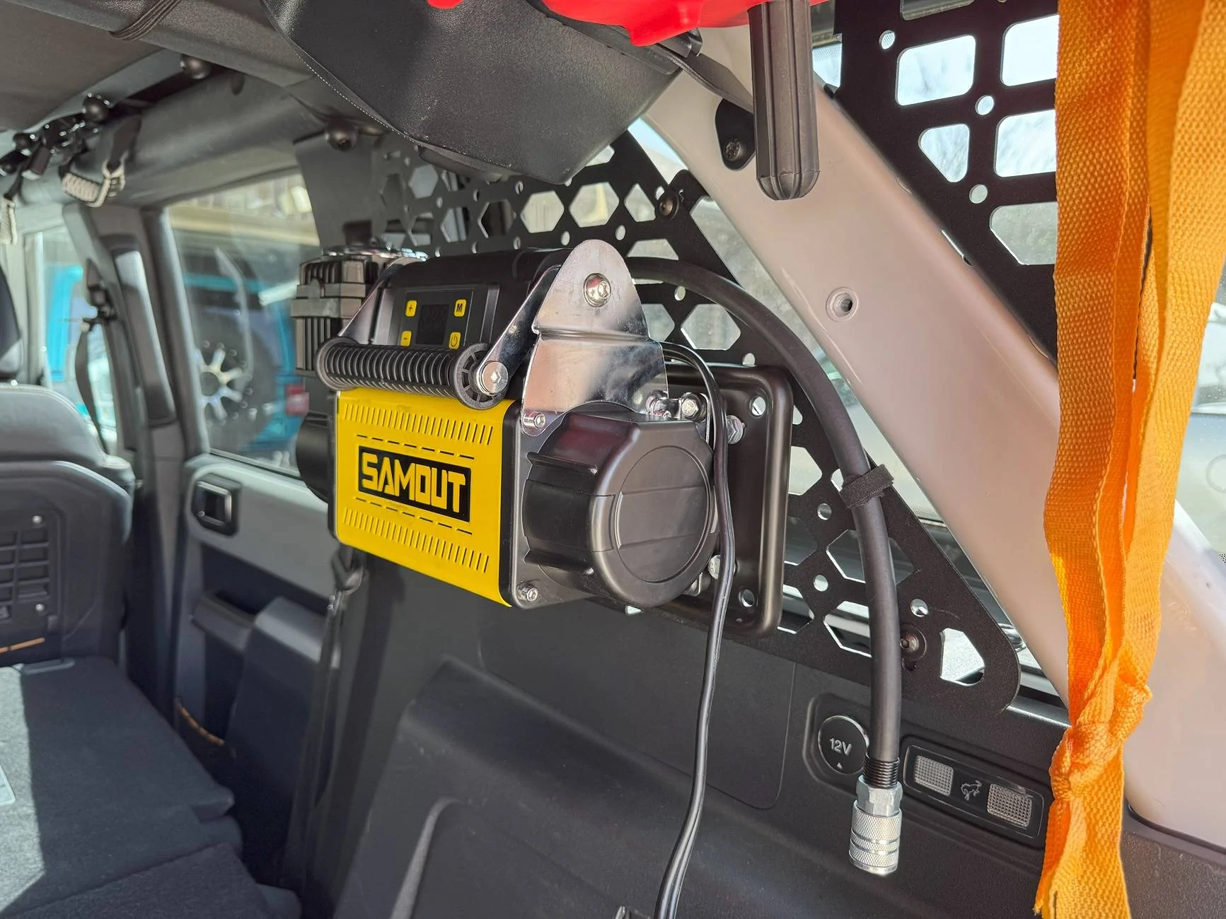 Ford Bronco On-board auto-stop air compressor $200 - DIY setup 20250315_203846292_iOS