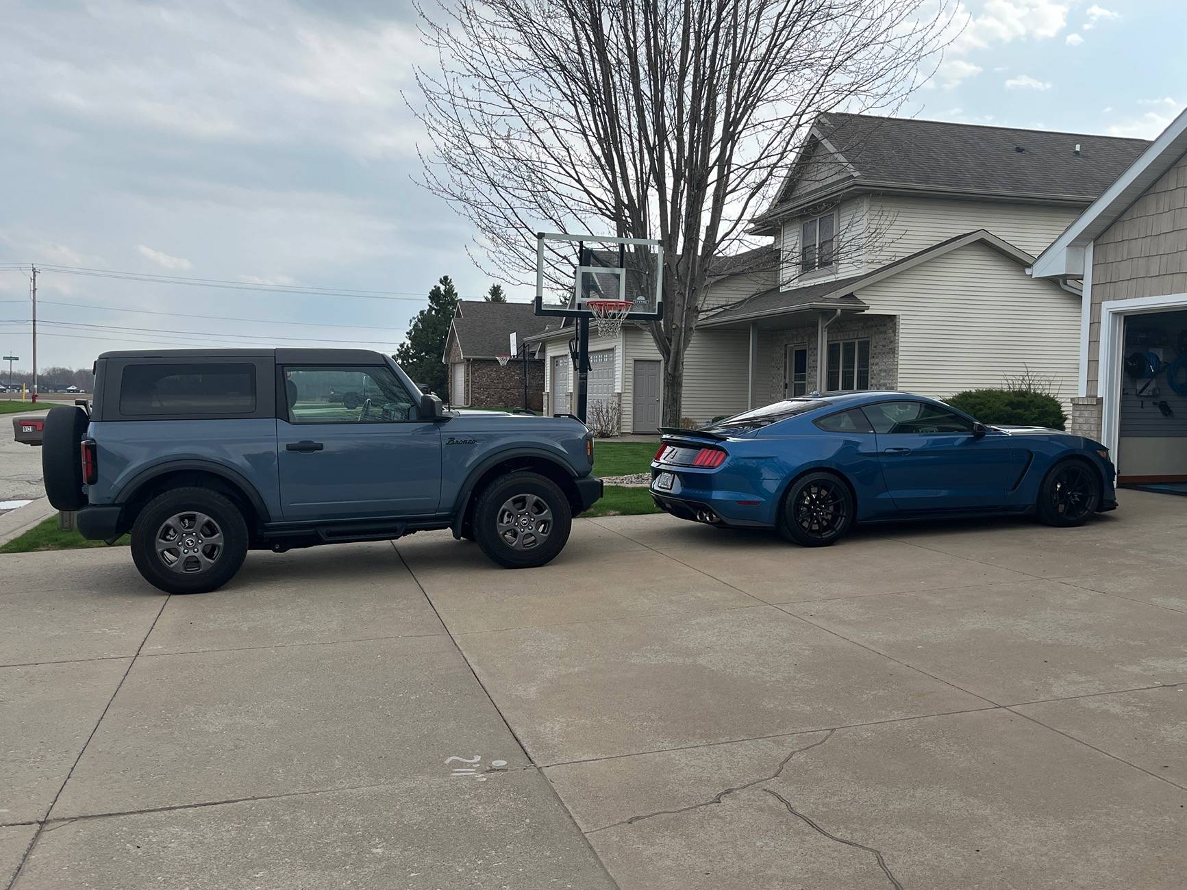 Ford Bronco What did you do TO / WITH your Bronco today? 👨🏻‍🔧🧰🚿🛠 IMG_6804