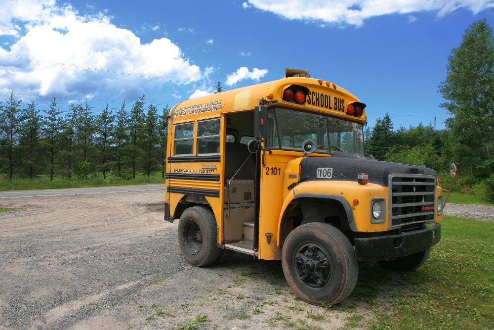 Ford Bronco Admit it, your rig is a "mall crawler"... shortbus