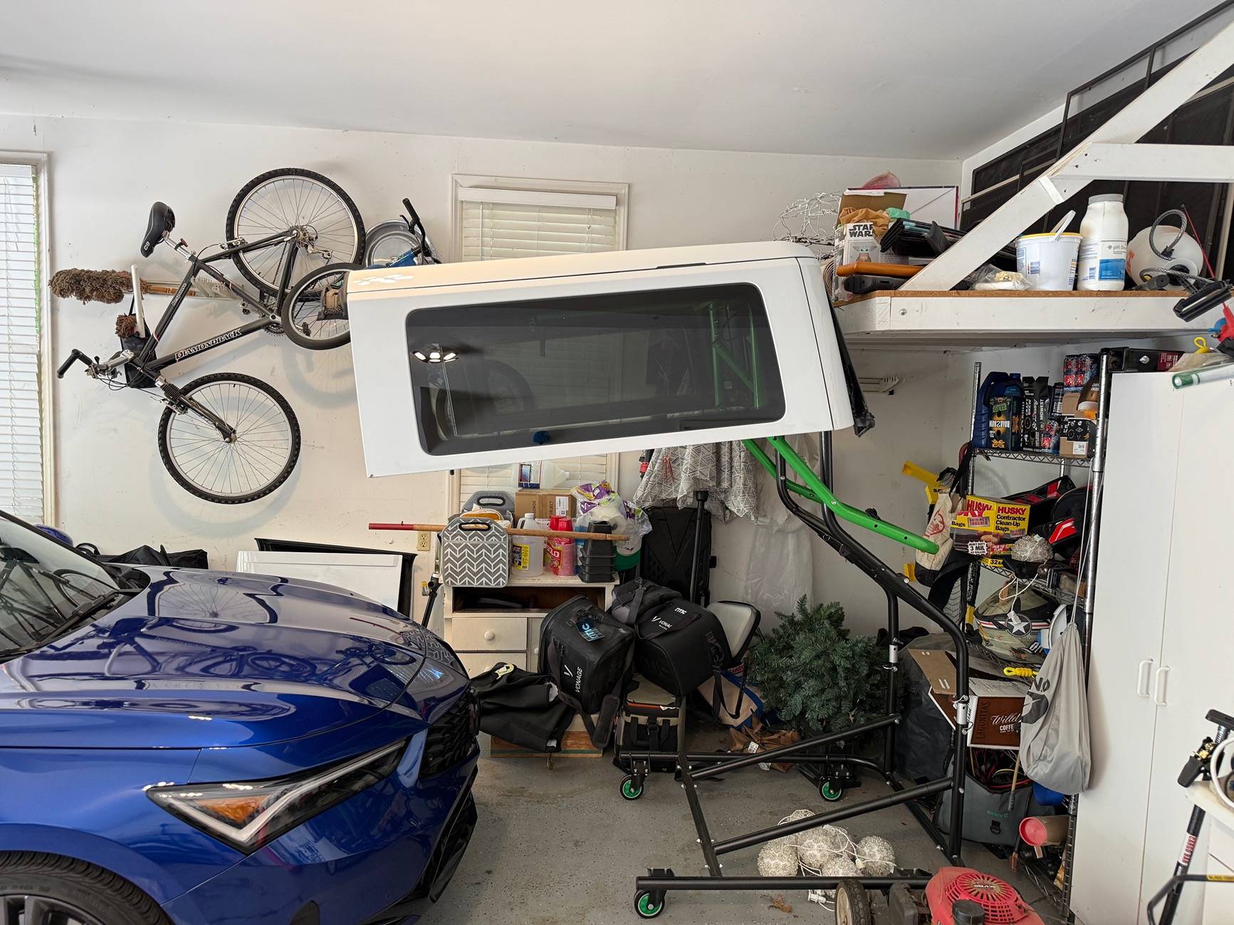 Ford Bronco Modular top with Toplift pro 2 door IMG_1961