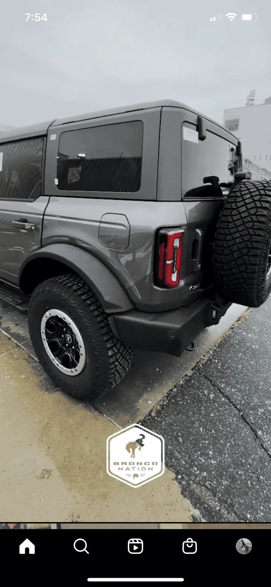 Ford Bronco Body colors that don't suck with MIC 3647534F-E3D9-47C3-8E58-F2FA744CBF7B