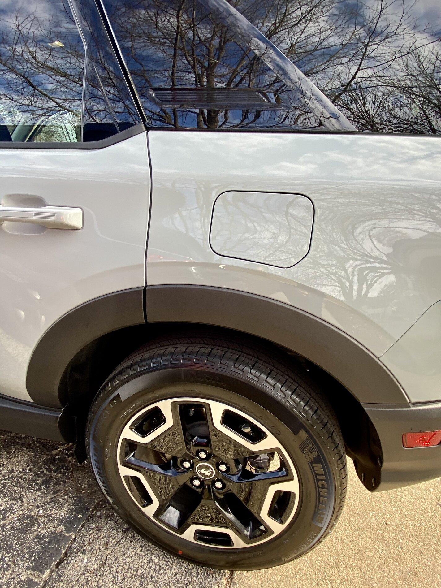 Ford Bronco Bronco Sport - Cactus Grey 44AE4DBF-29D0-4739-9B9C-90753A316B30