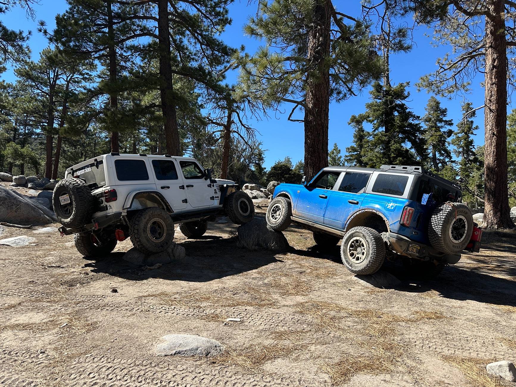 Ford Bronco Trip: Big Bear California ; John Bull + Holcomb Creek trails (Stock Badlands Sasquach) IMG_7032