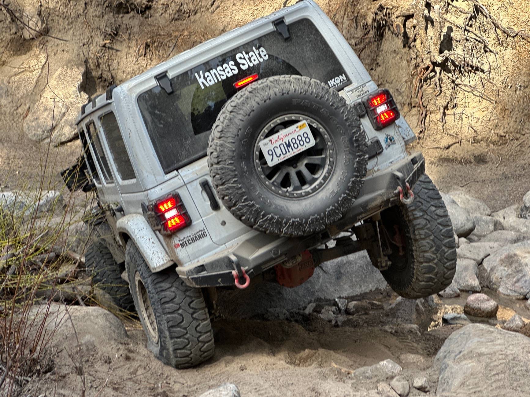Ford Bronco Trip: Big Bear California ; John Bull + Holcomb Creek trails (Stock Badlands Sasquach) IMG_7118