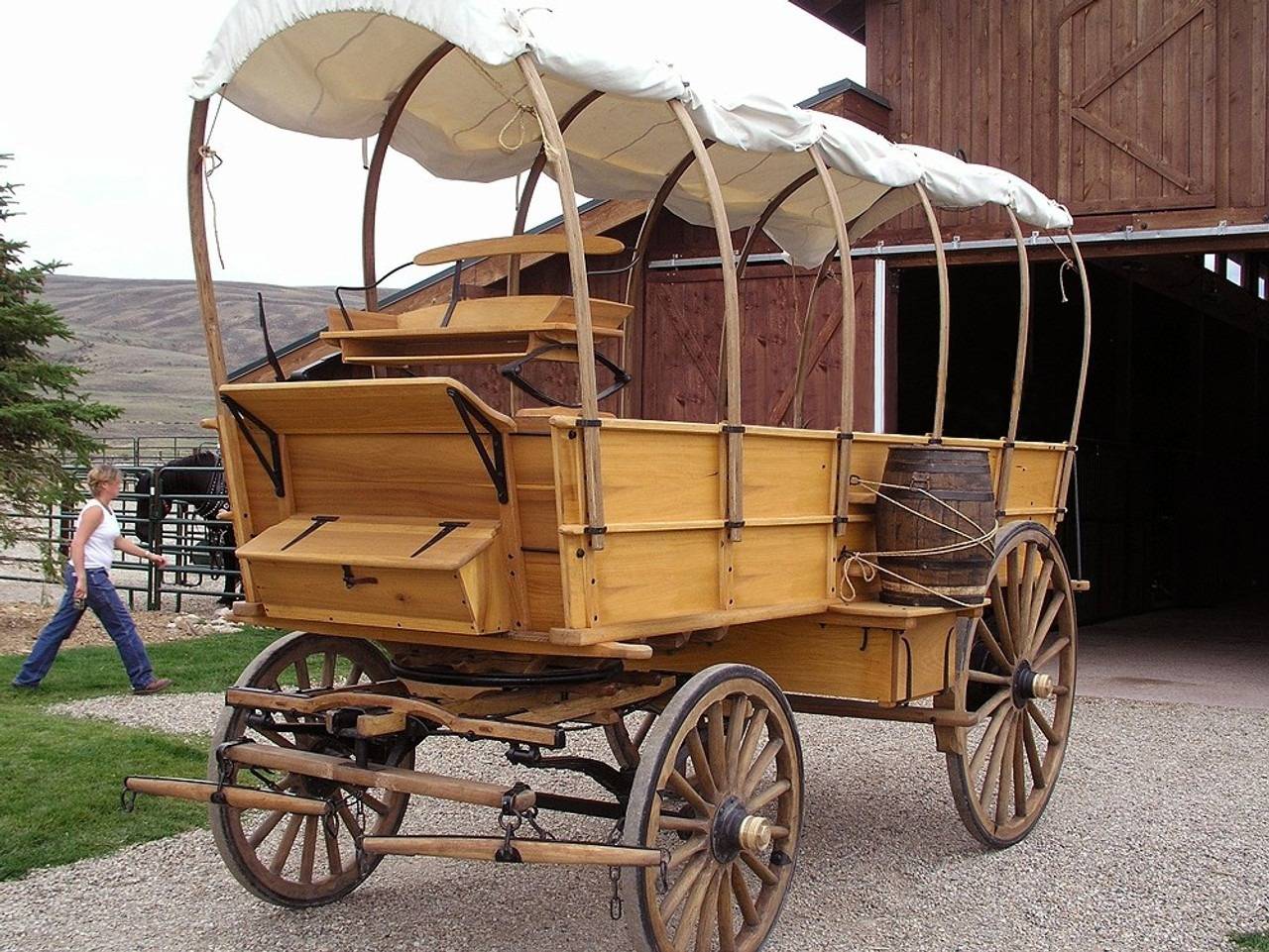 Ford Bronco I was finally asked the stupidest question. fifth_wheel_covered_wagon2a__665