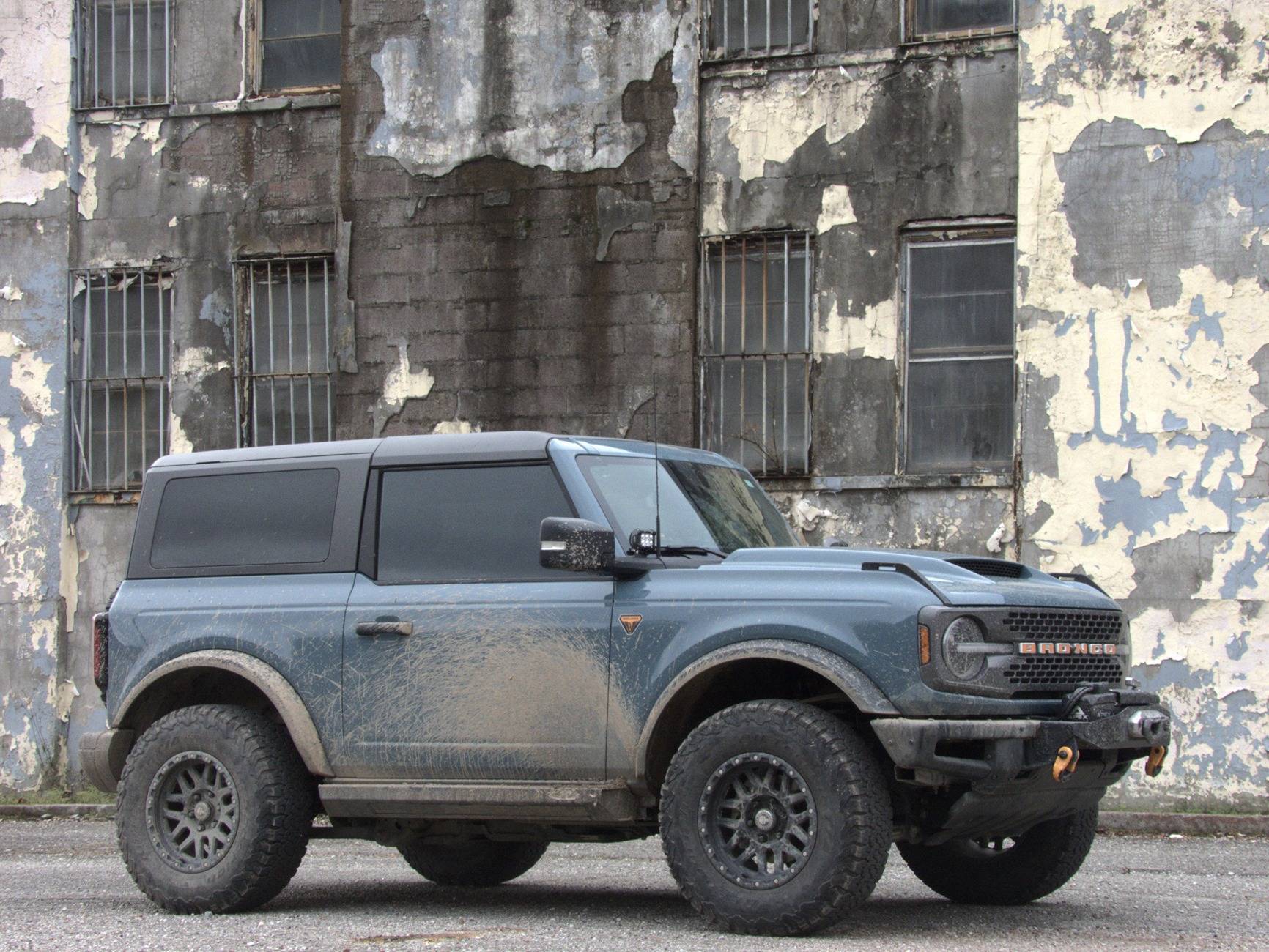 Ford Bronco 5G Ranger owner exploring Broncos Brushy Mtn prision