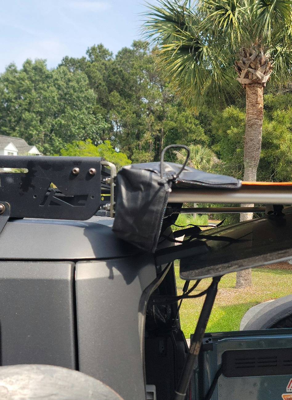 Ford Bronco ROAM 4' Beach Awning on Trailrax Half-Rack 20250507_105429