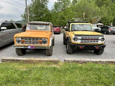Ford Bronco Two Door Tuesday Lets See Them Two Doors 67F0FF7E-7F9E-4A94-BB5C-33BB88AF621E_4_5005_c