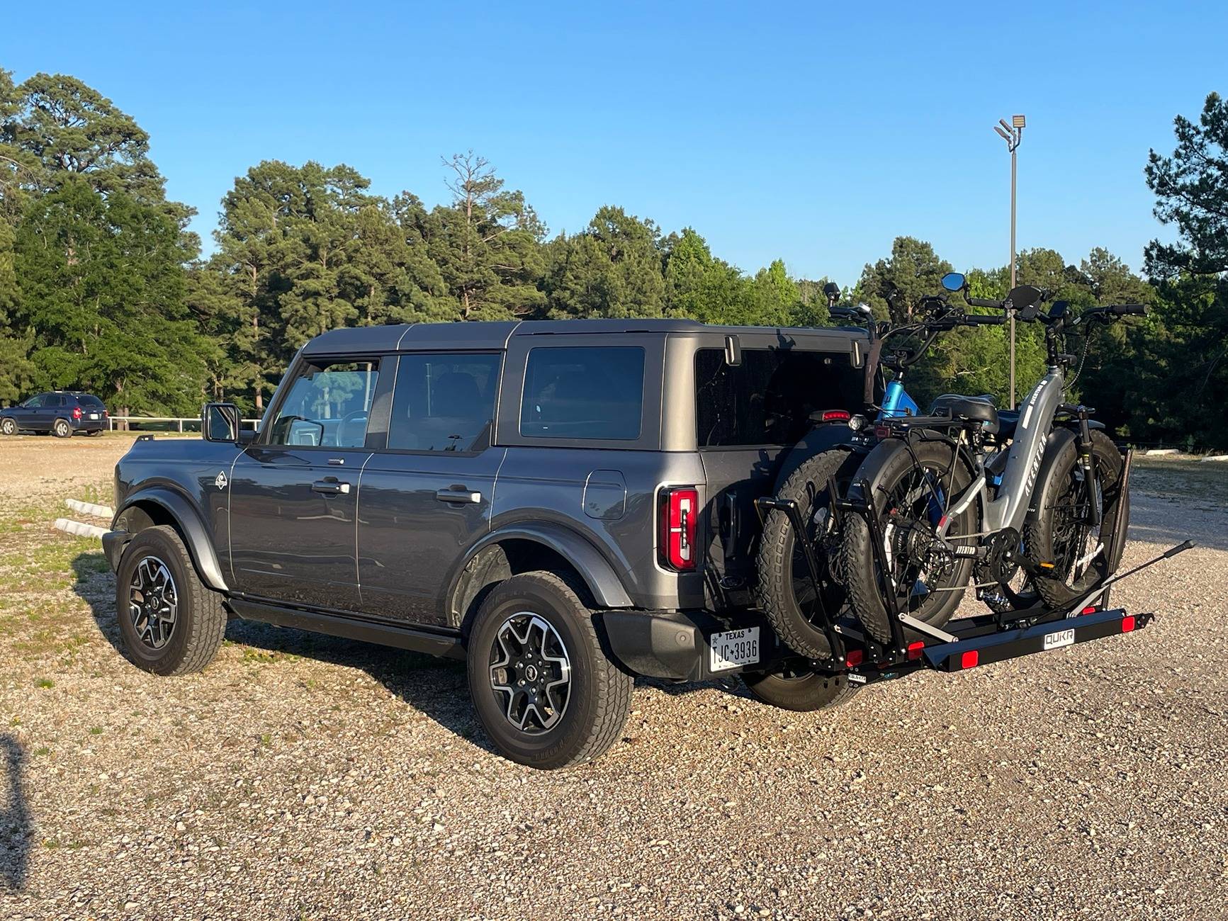 Ford Bronco Please help with another tongue weight question IMG_8298.JPG
