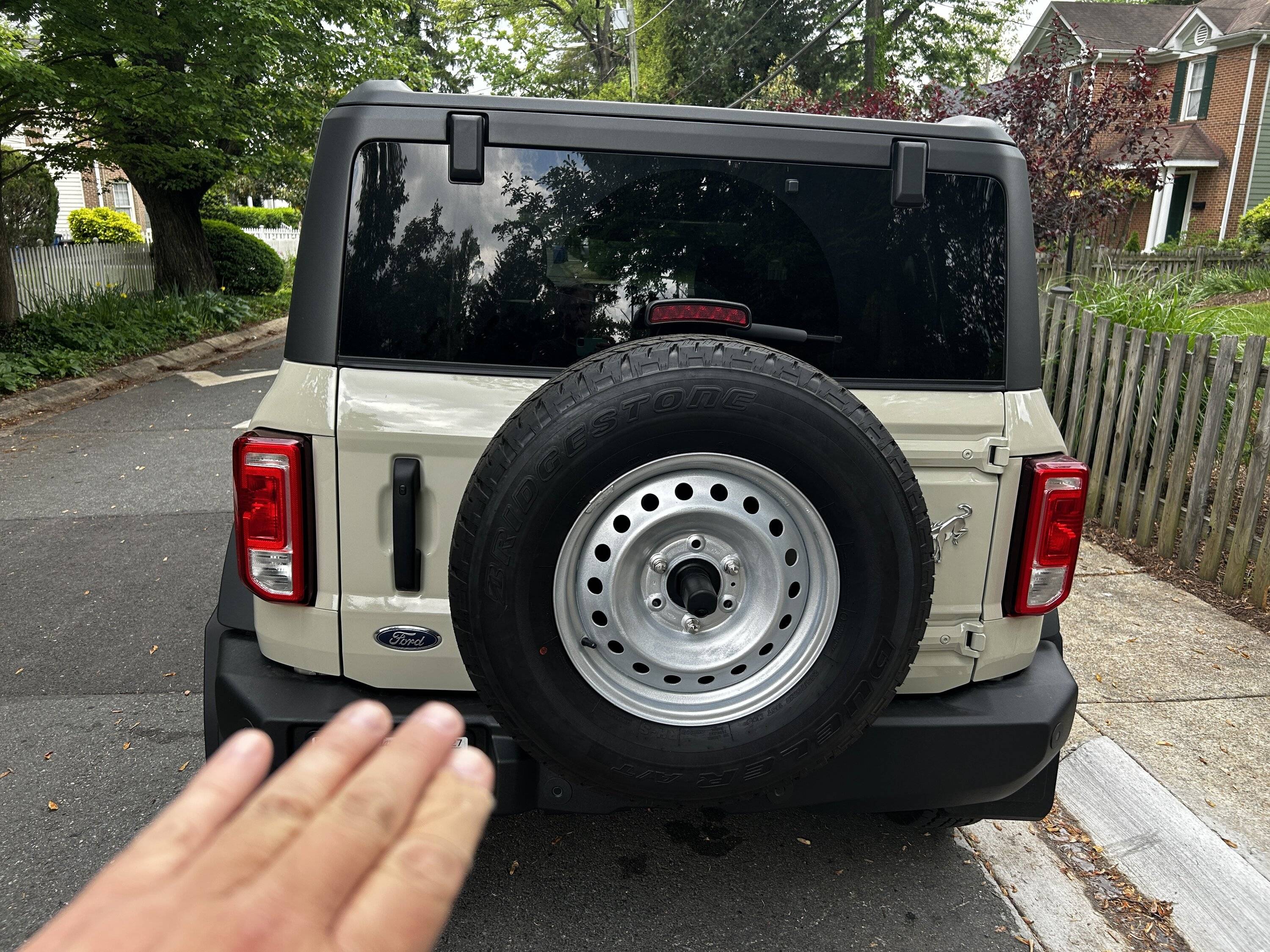 Ford Bronco Black Diamond Steelies Painted Silver on 2025 Big Bend IMG_4793.JPG