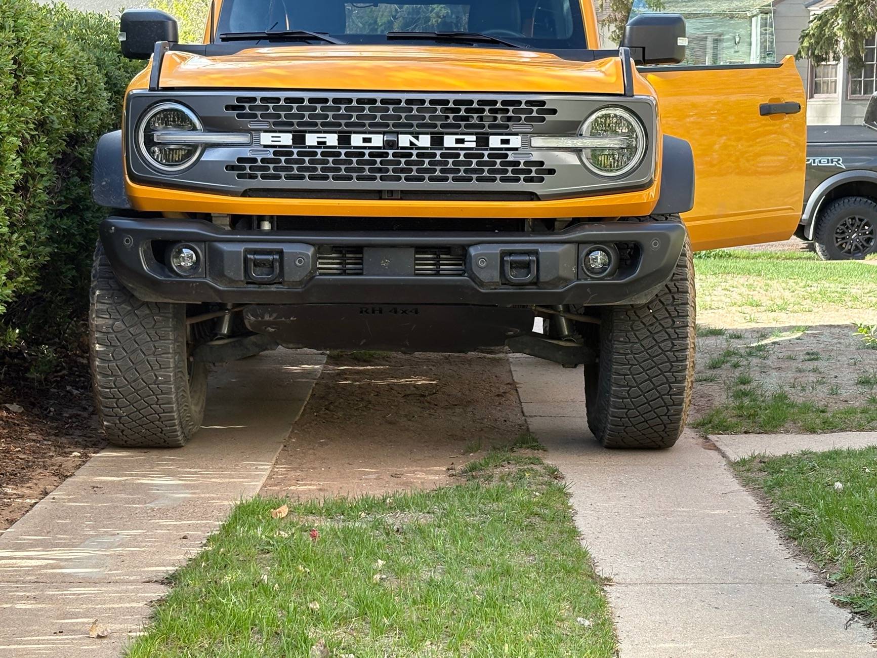 Ford Bronco Ride Shocks IMG_1996