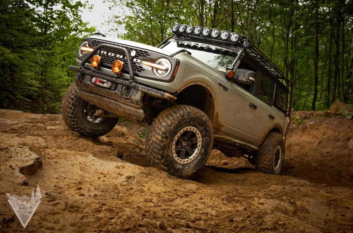 Ford Bronco Hidden Winch for Modular Bumper Options IMG_4233
