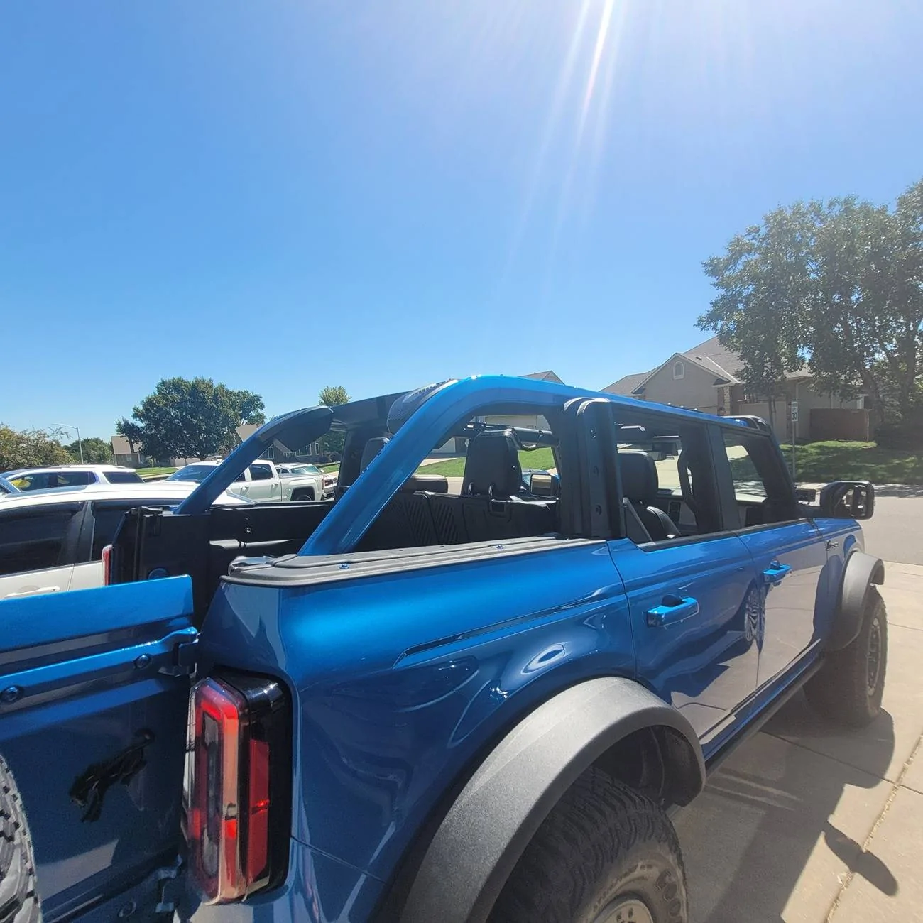 Ford Bronco Install hard top over Bronco Cargo Bed Side Covers? 20240901_125457