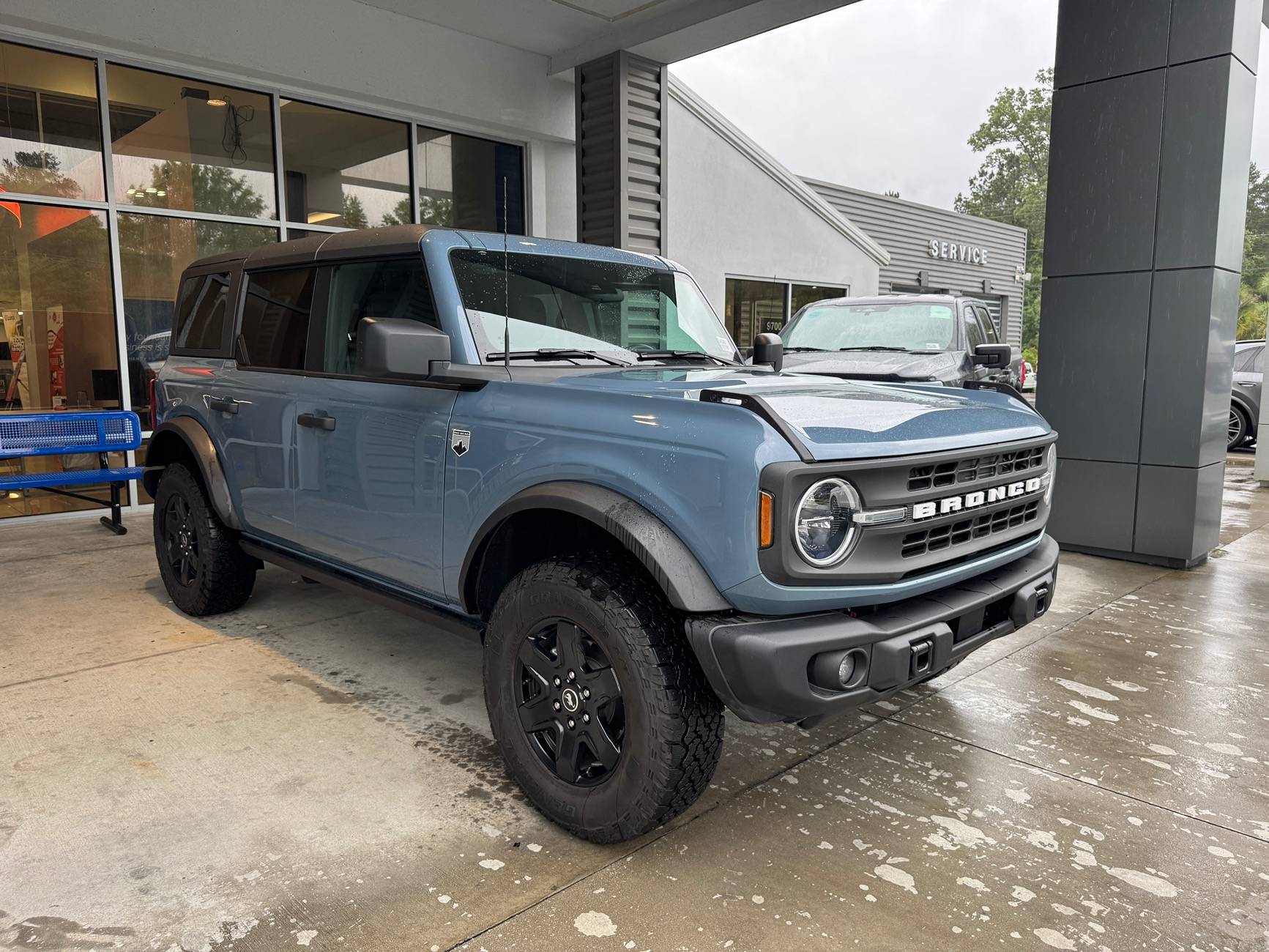 Ford Bronco AZURE GRAY METALLIC Bronco Club IMG_5437