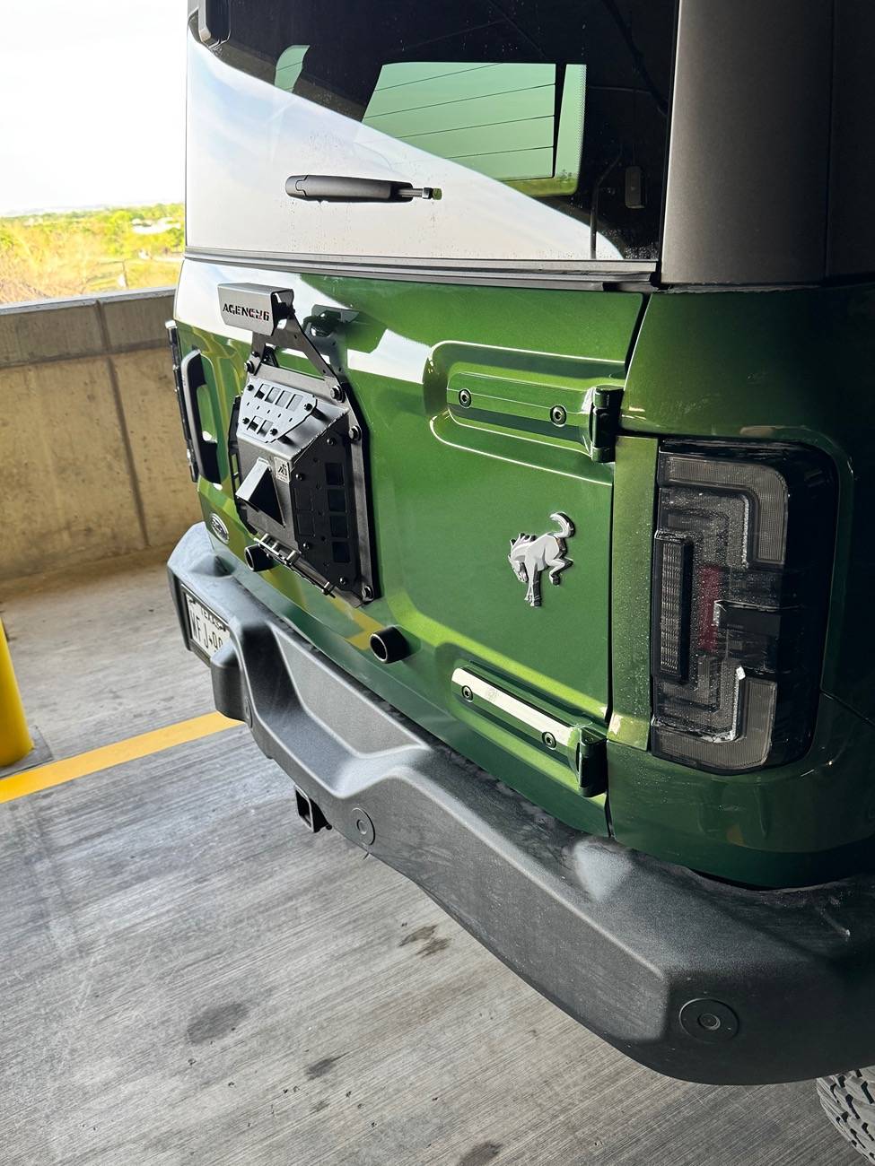 Ford Bronco Spare tire delete - best options? IMG_1974