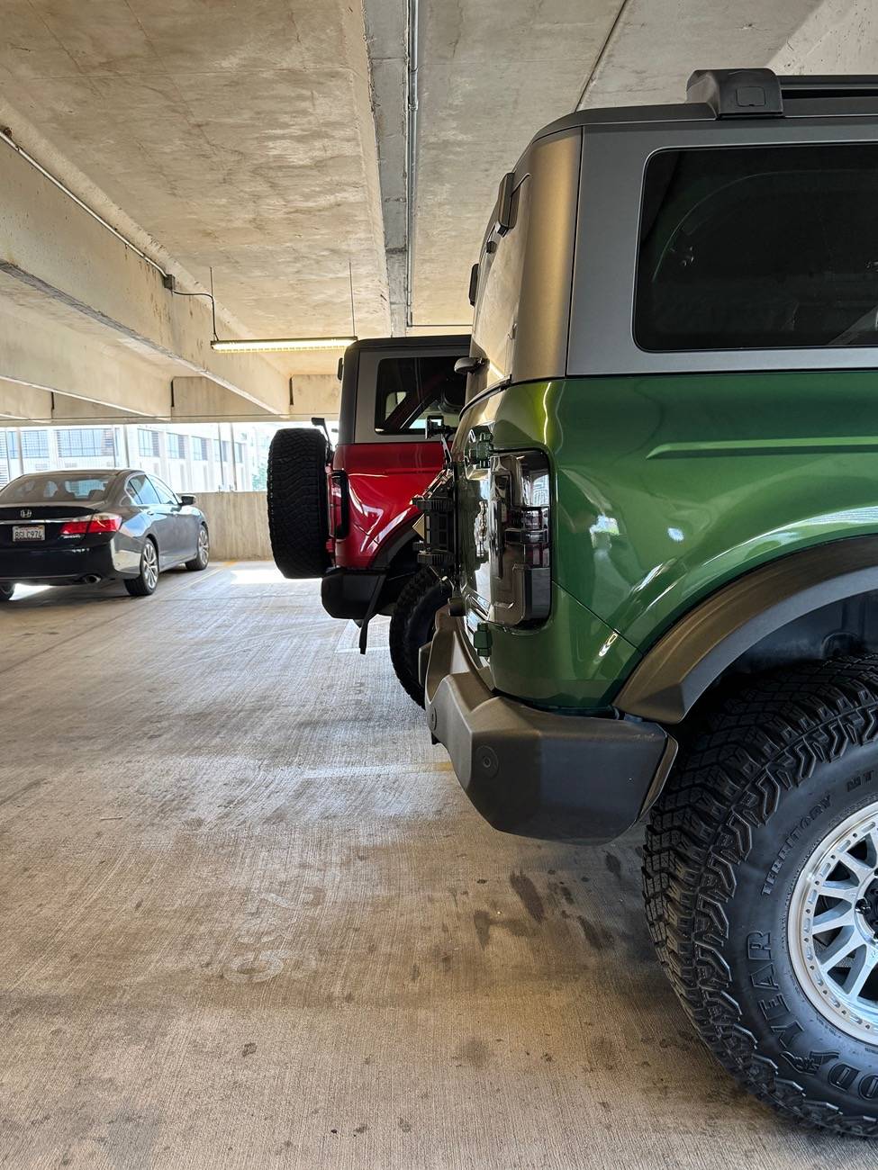Ford Bronco Spare tire delete - best options? IMG_1999