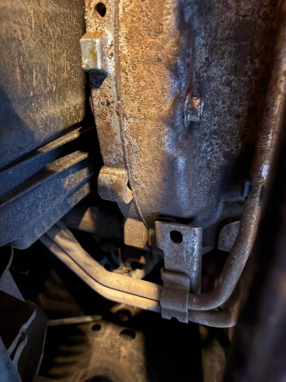Ford Bronco Bolt spec? Tranny line bracket IMG_1081