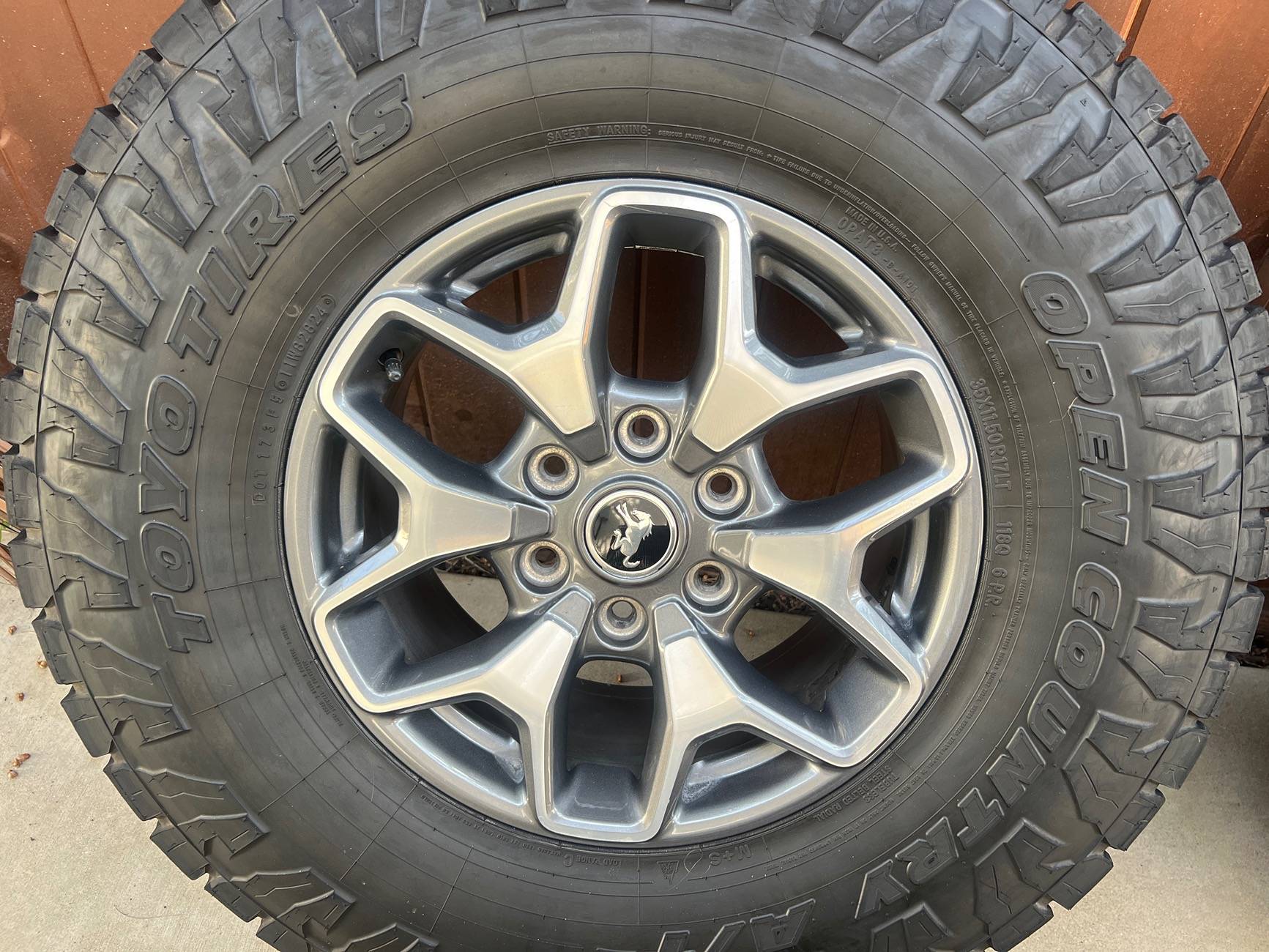 Ford Bronco (5) 35" Toyo Open Country AT3 mounted on Badlands wheels. Low miles and TPMS included. IMG_5426