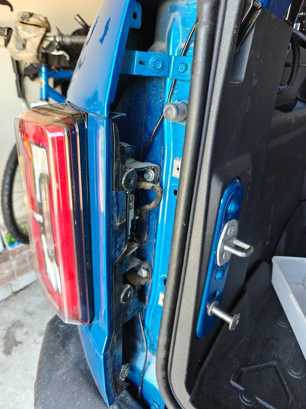 Ford Bronco Wolfbox G900 TriPro w/ Cabin Camera Installation & Review IMG20250517132948