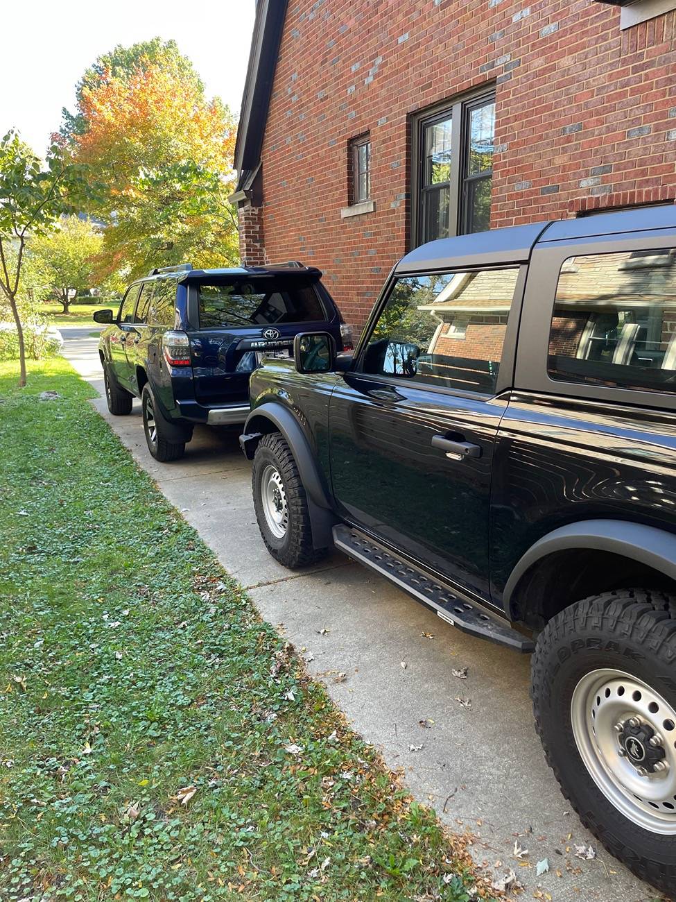Ford Bronco Let's see the stablemates!!! IMG_4721