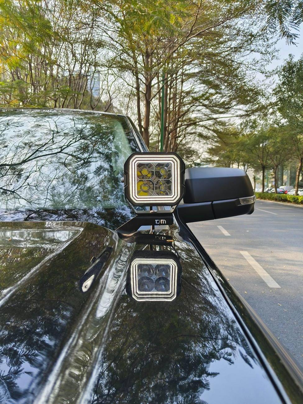 Ford Bronco Suparee off-road lights on Bronco - what do you think? 1747729488372-co
